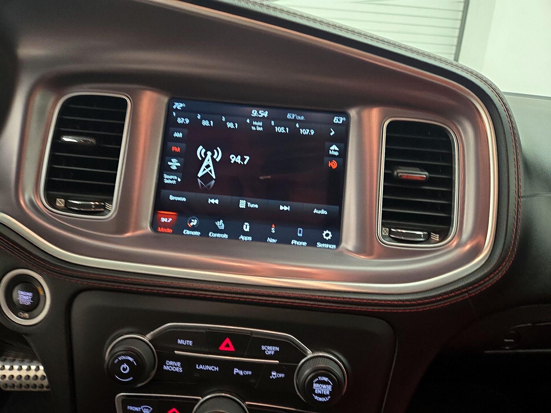 Thumbnail: 2020 Dodge Charger - 16