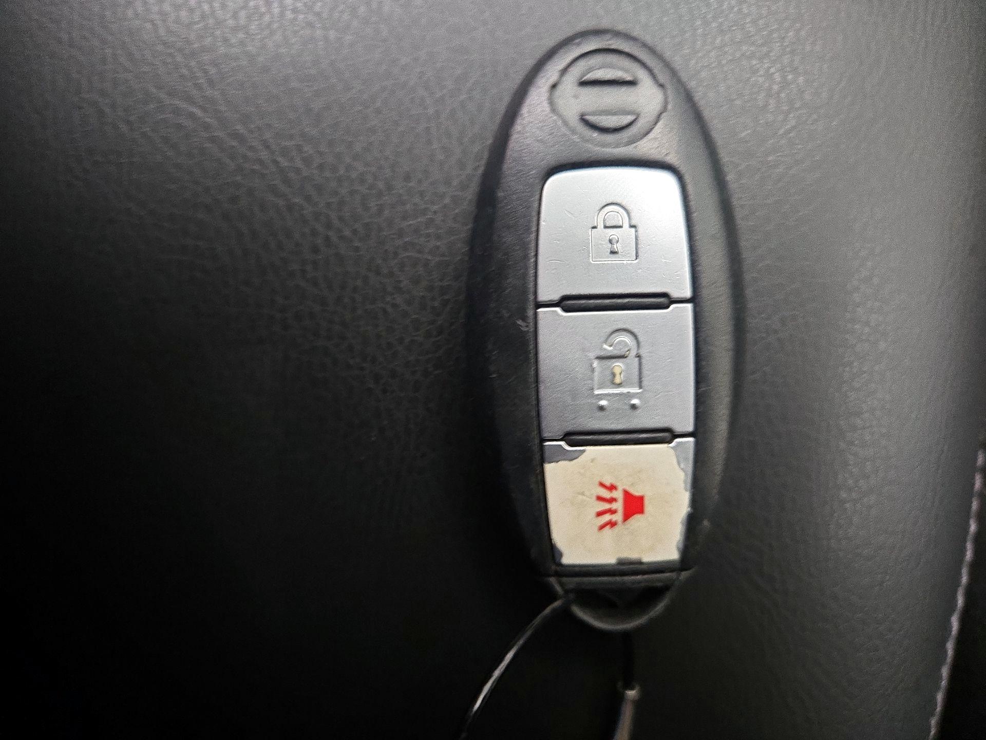 Thumbnail: 2014 Nissan Rogue - 20