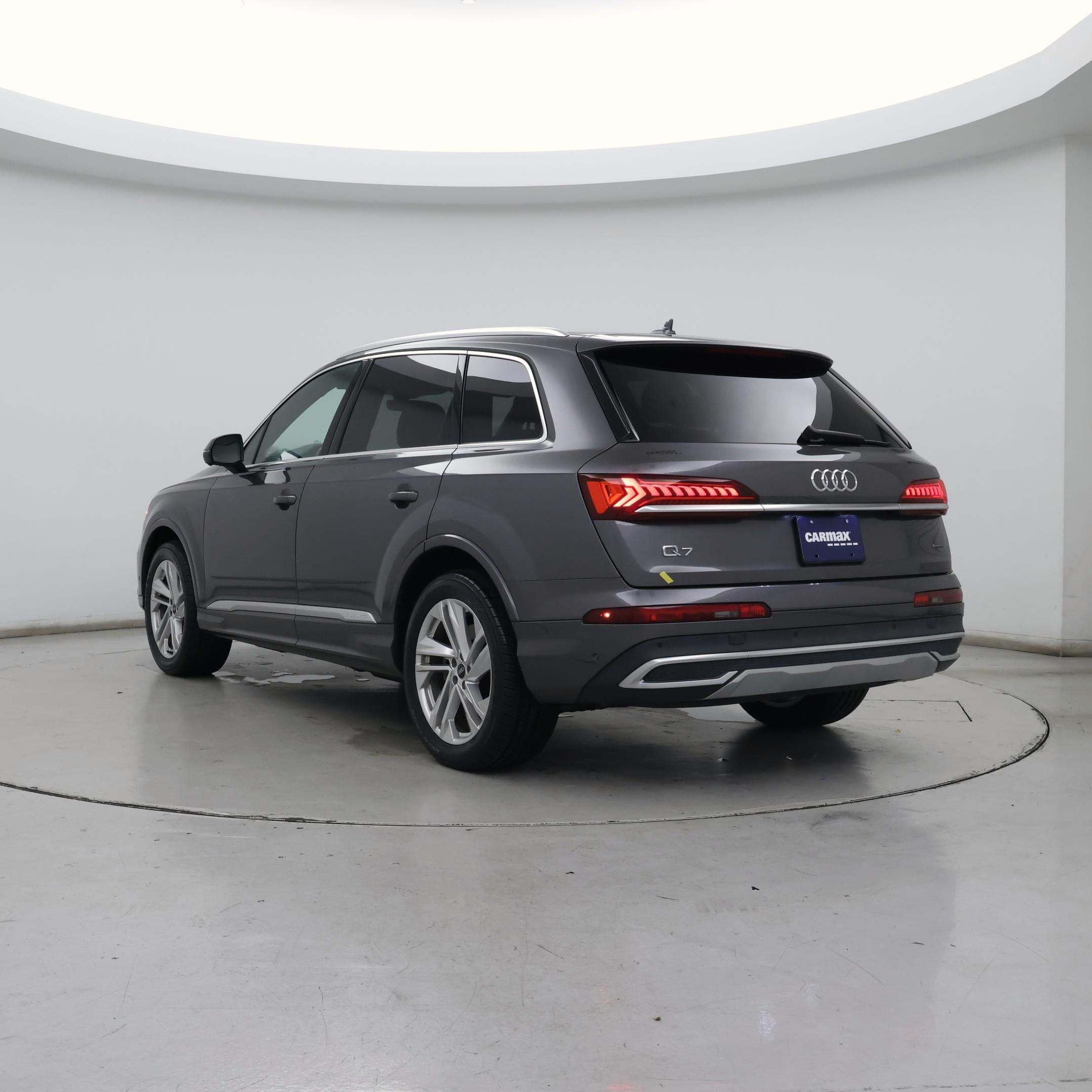Thumbnail: 2021 Audi Q7 - 2