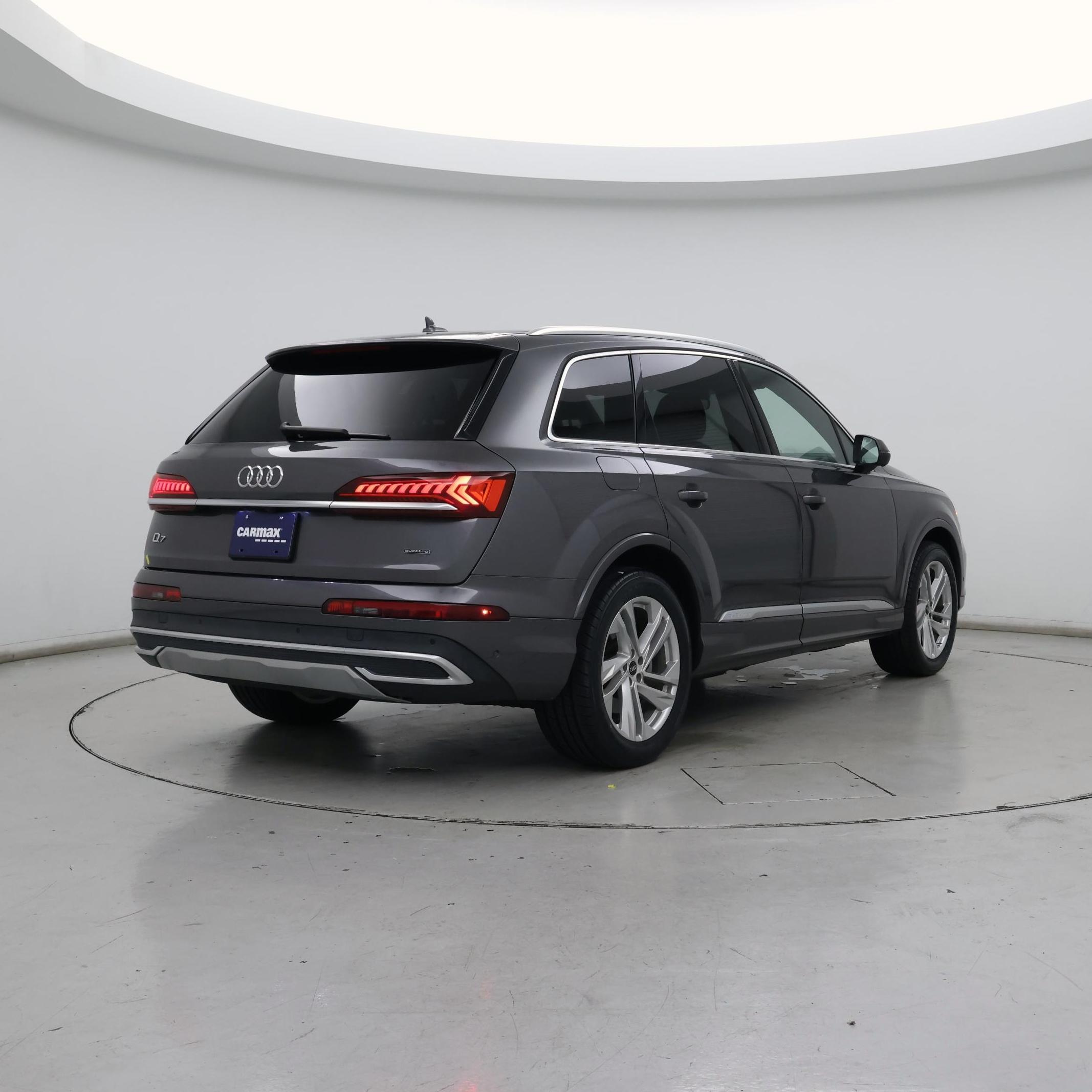 Thumbnail: 2021 Audi Q7 - 8