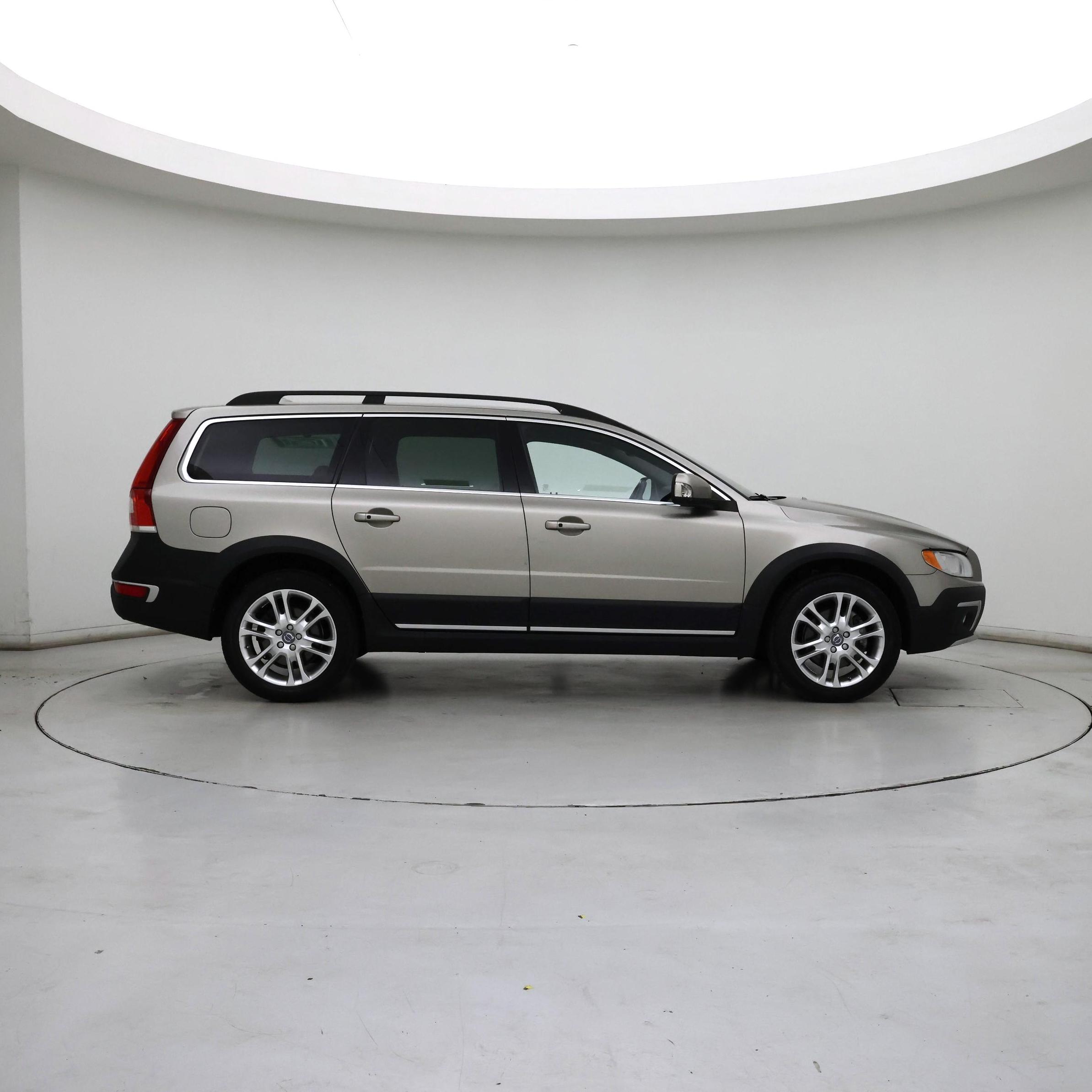 Thumbnail: 2016 Volvo XC70 - 7