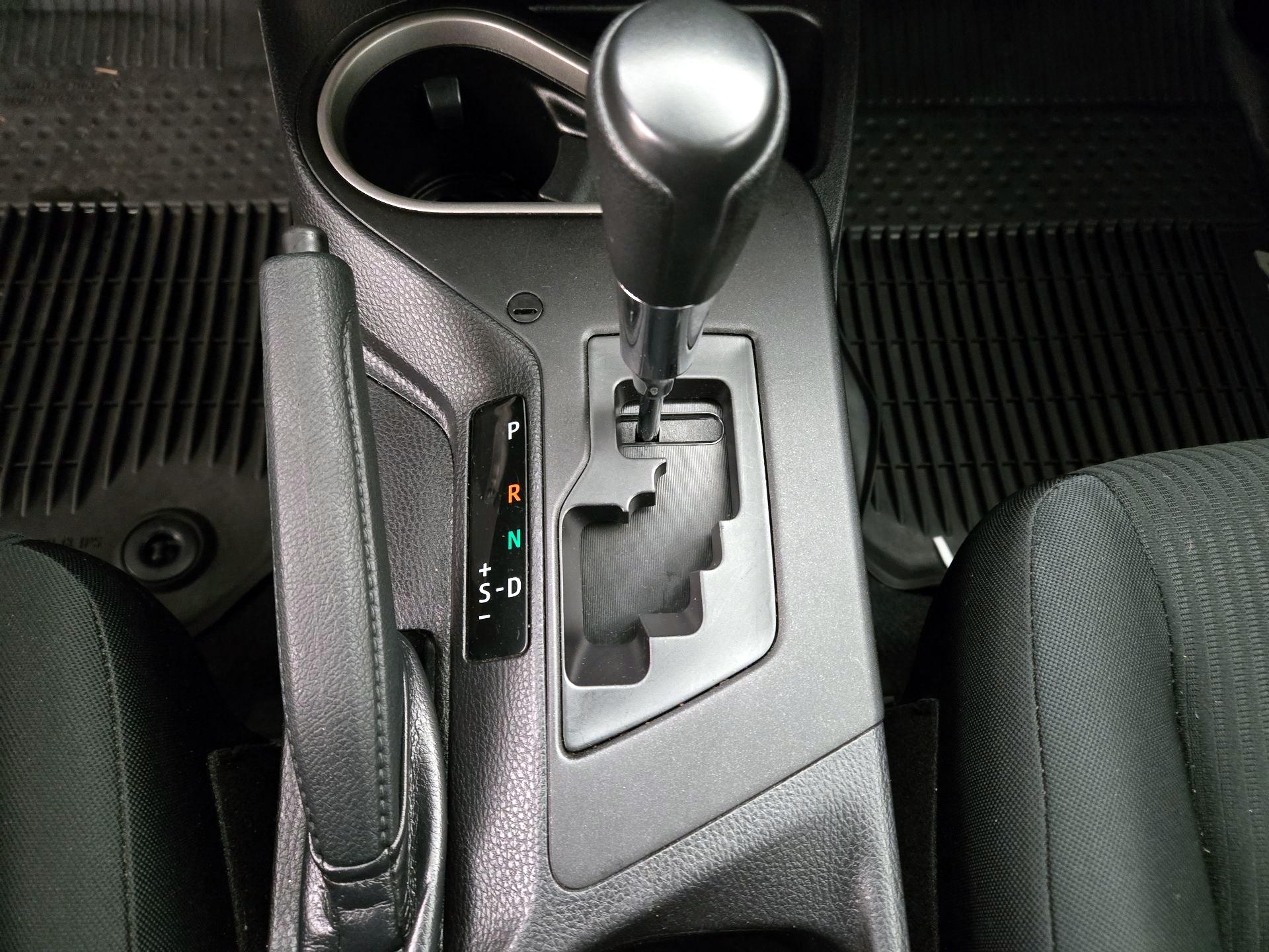 Thumbnail: 2018 Toyota RAV4 - 17