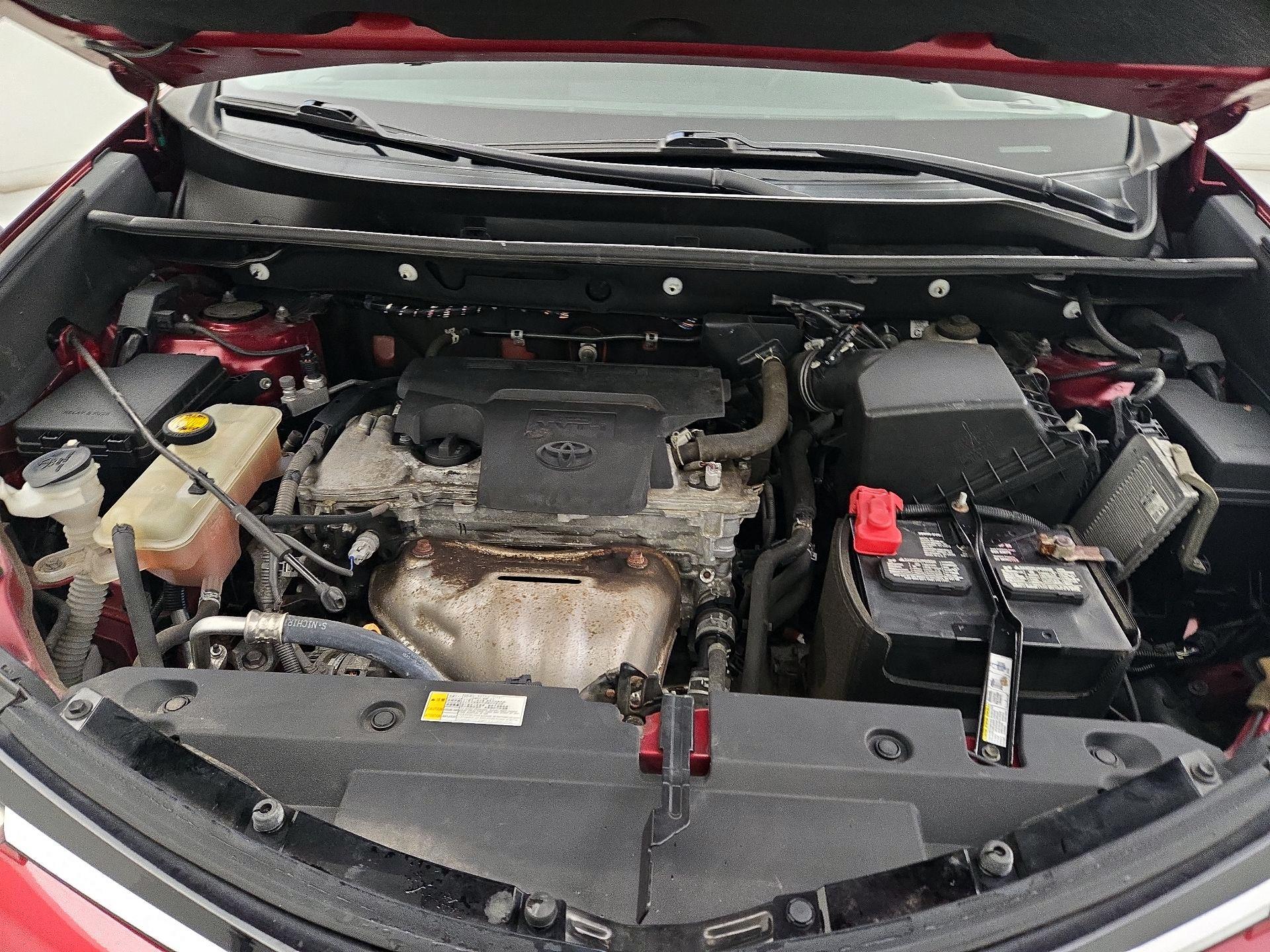 Thumbnail: 2018 Toyota RAV4 - 20