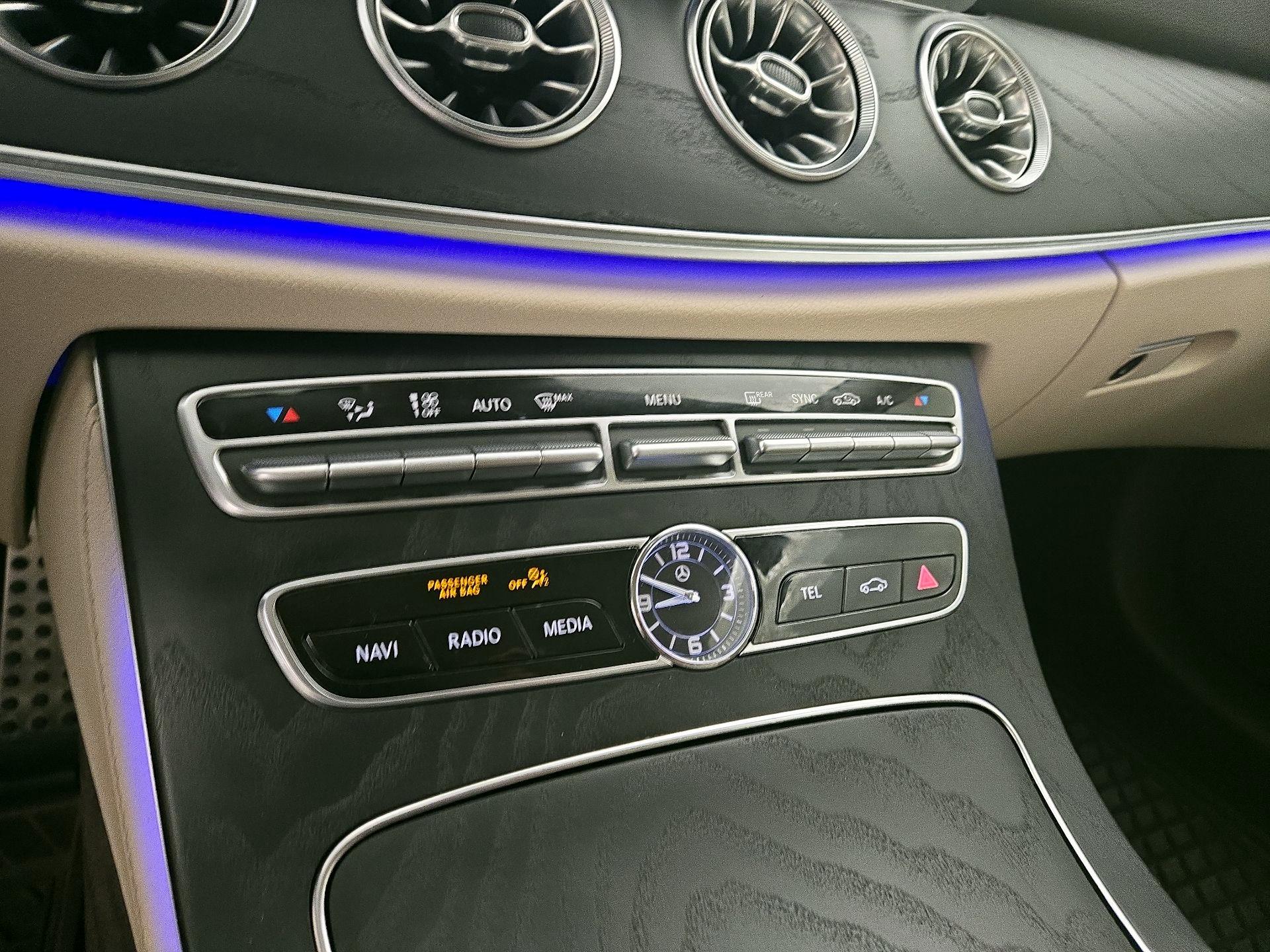 Thumbnail: 2018 Mercedes-Benz E-Class - 17