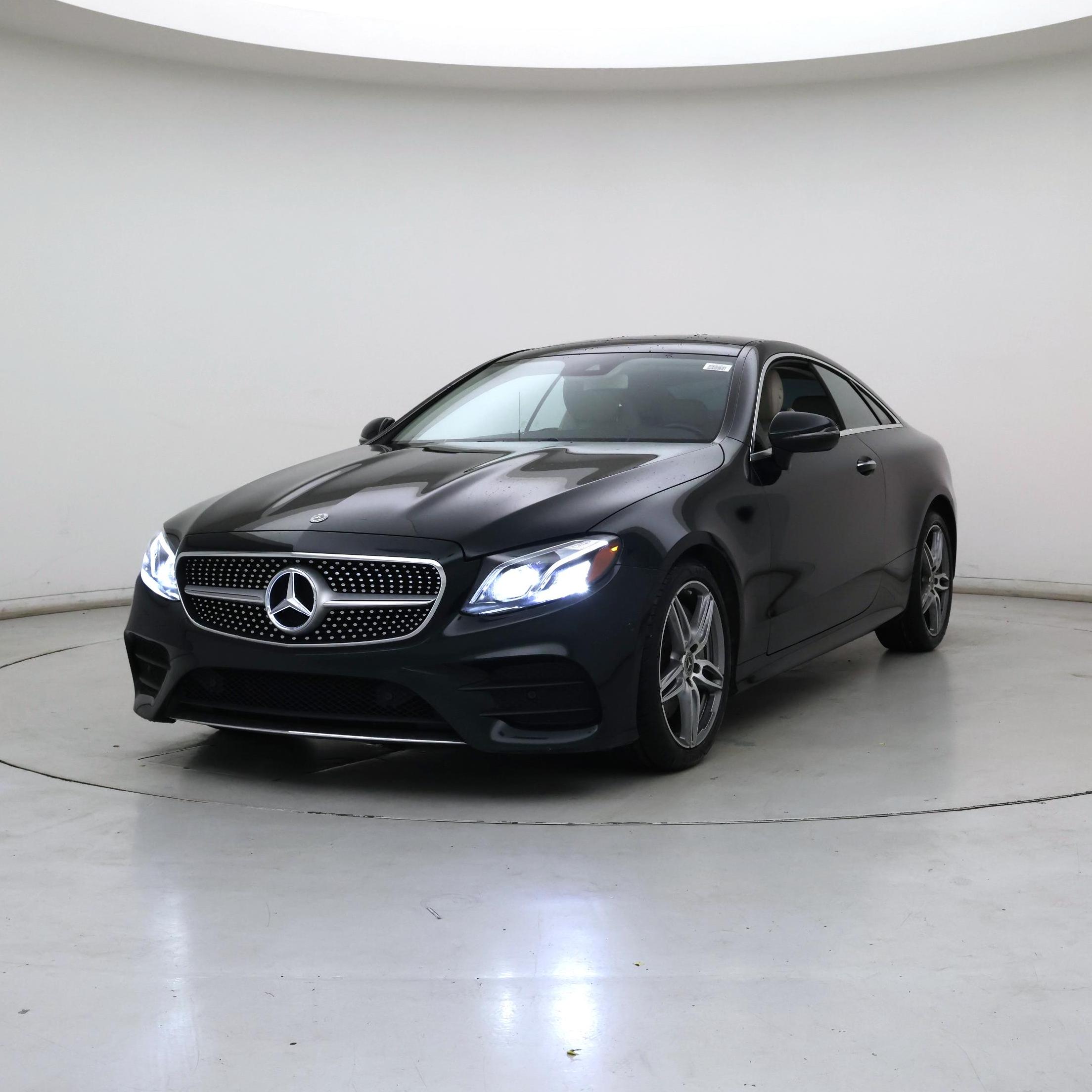 Thumbnail: 2018 Mercedes-Benz E-Class - 4