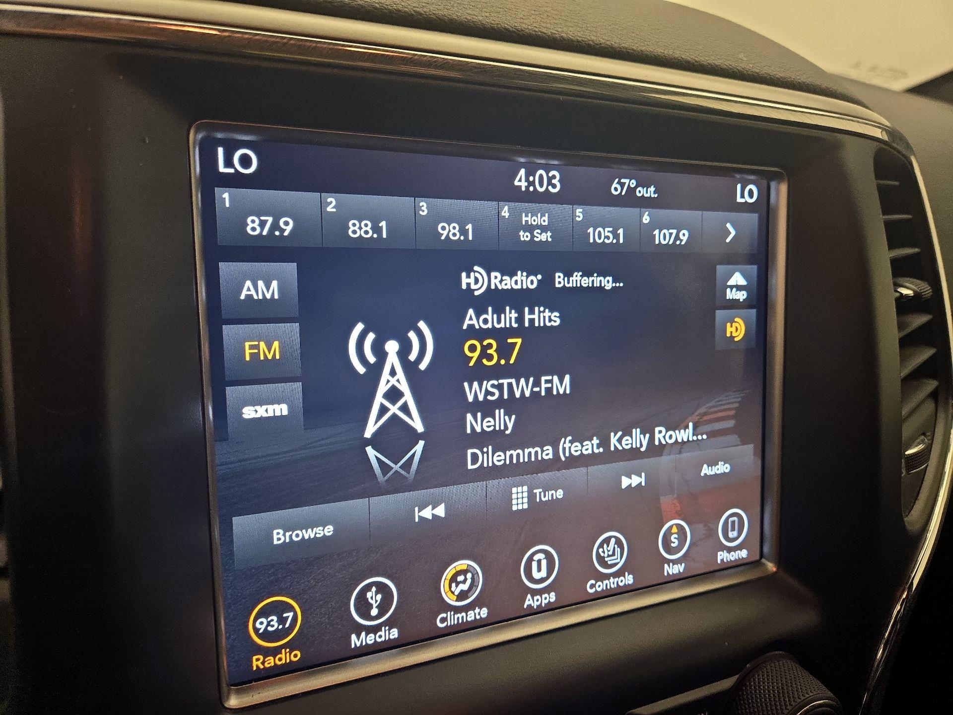 Thumbnail: 2018 Jeep Grand Cherokee - 16