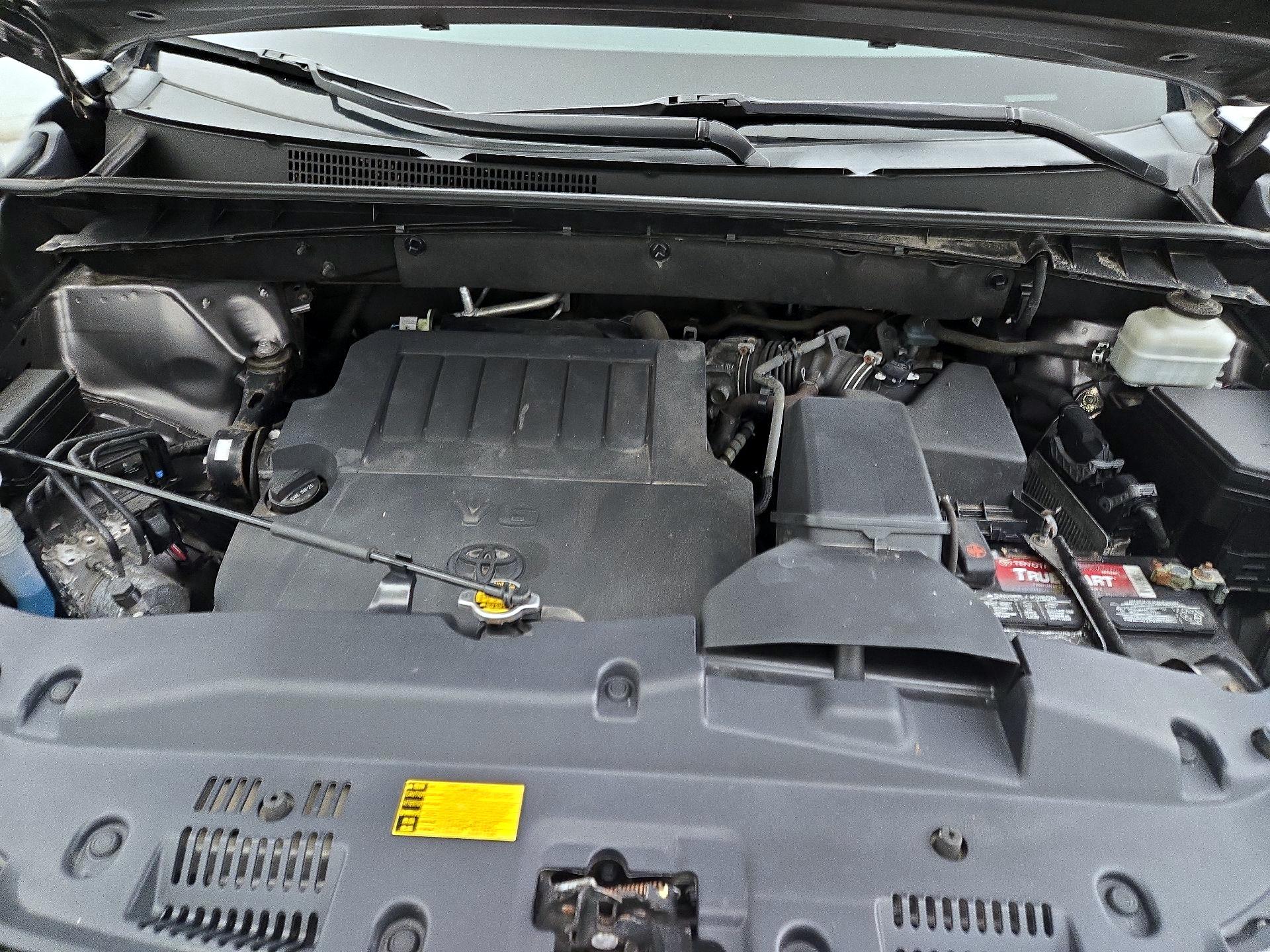 Thumbnail: 2014 Toyota Highlander - 19