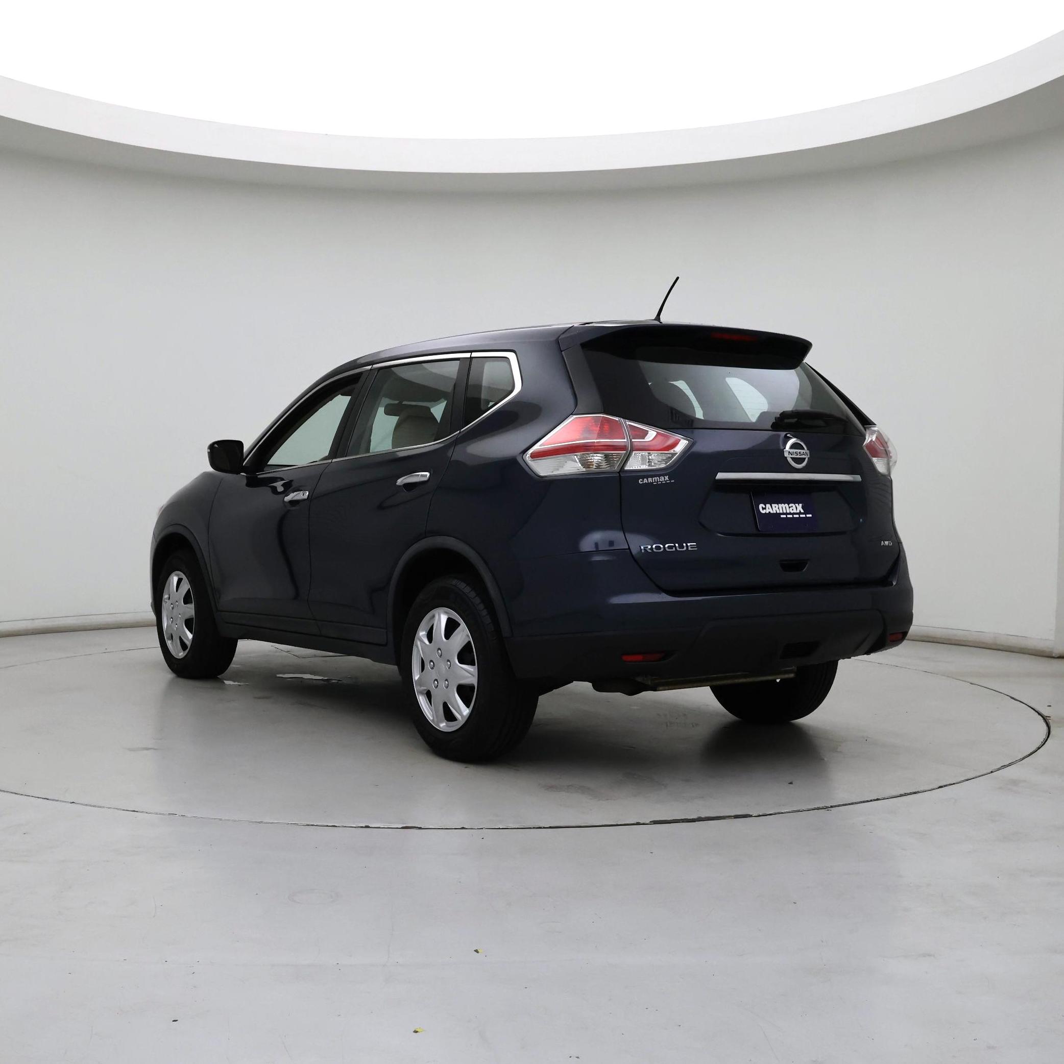 Thumbnail: 2015 Nissan Rogue - 2