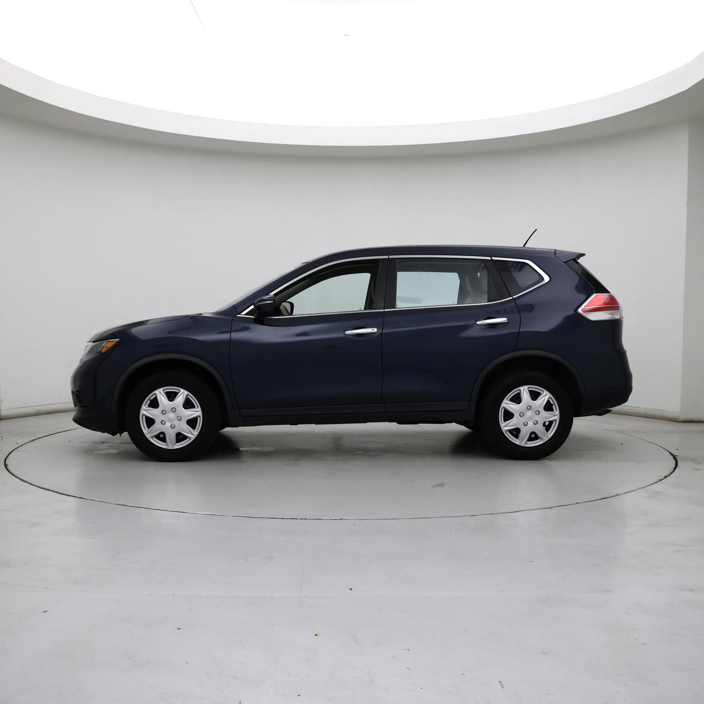 Thumbnail: 2015 Nissan Rogue - 3