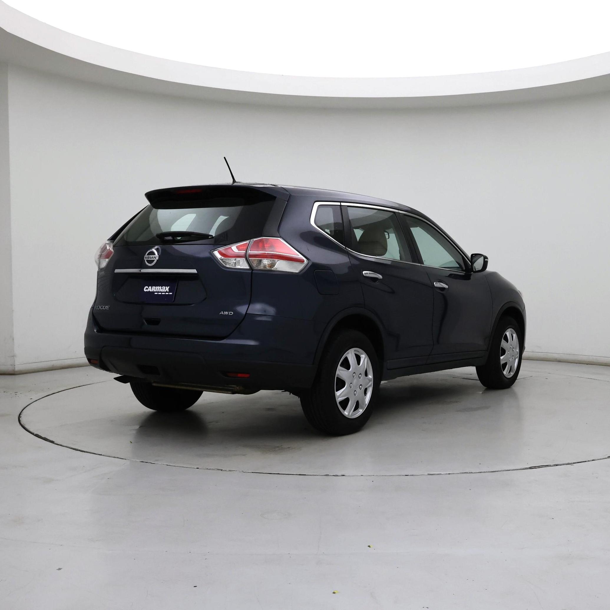 Thumbnail: 2015 Nissan Rogue - 8