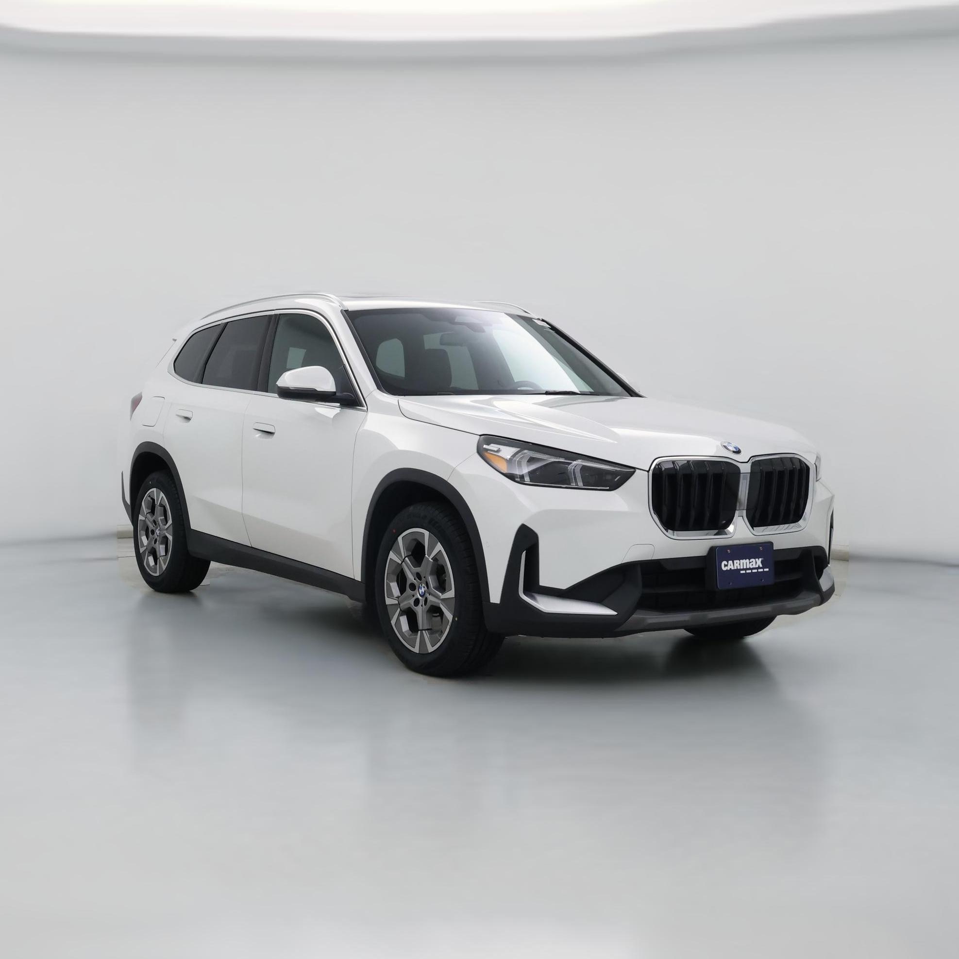 Thumbnail: 2023 BMW X1 - 1