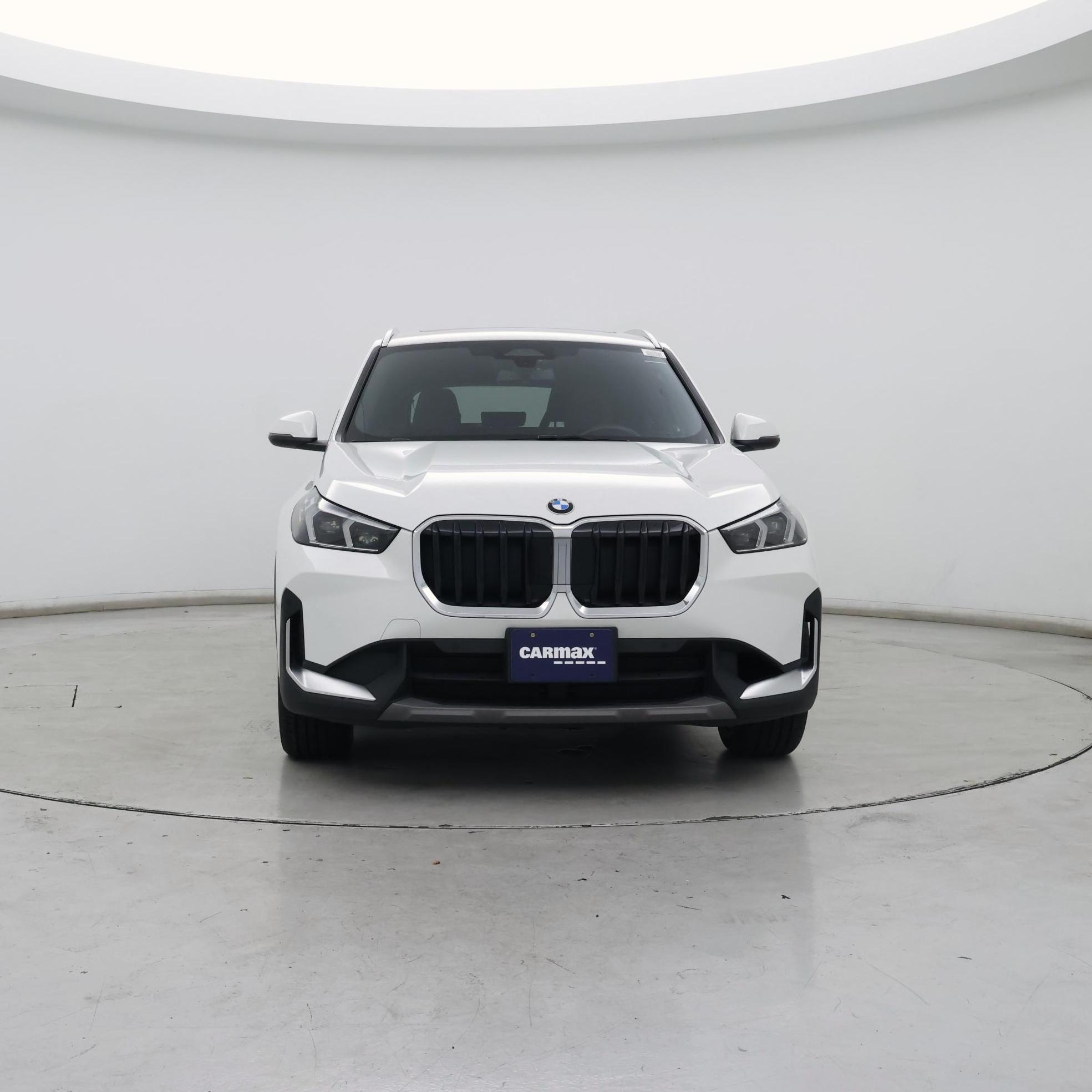 Thumbnail: 2023 BMW X1 - 5