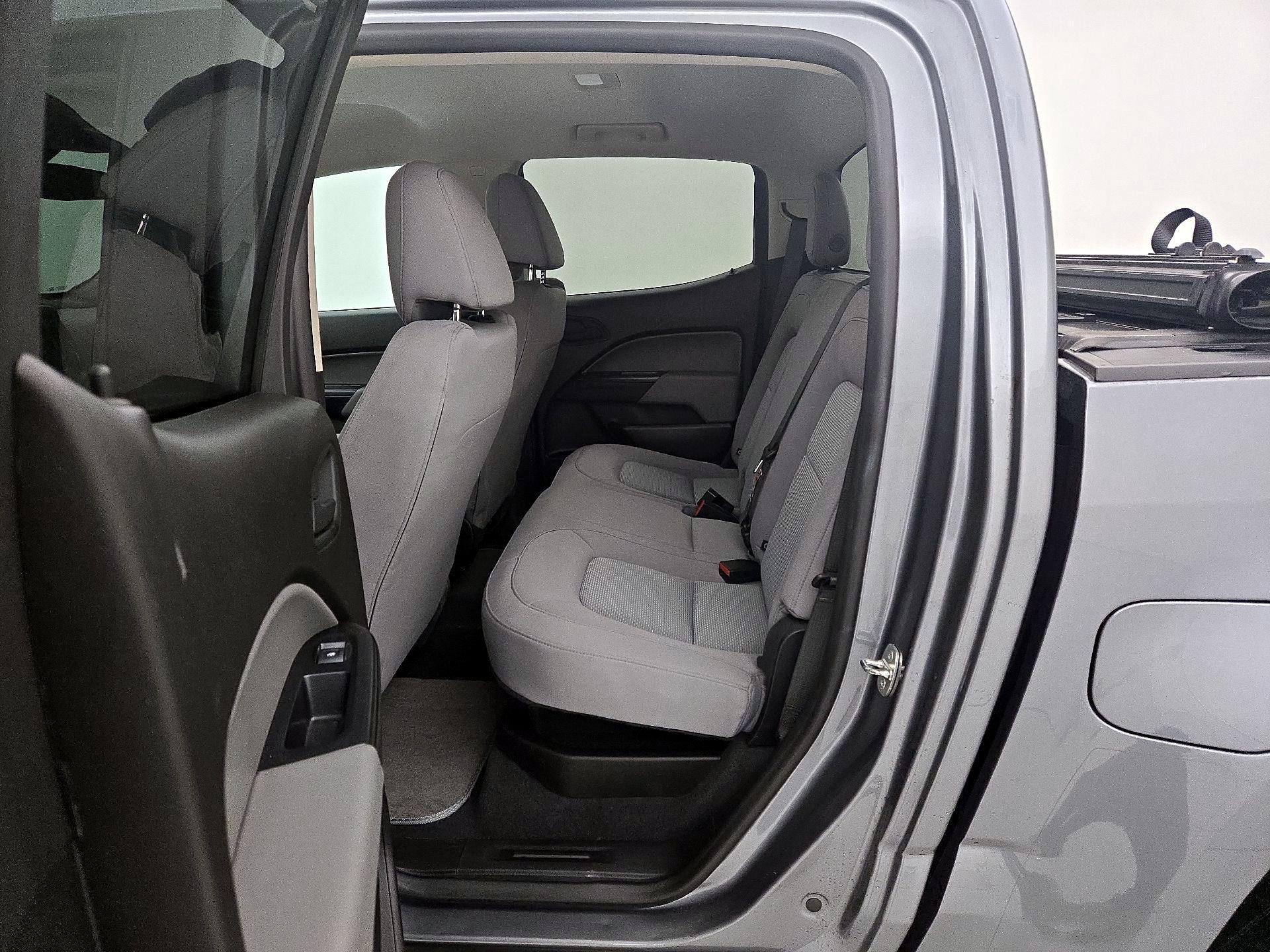 Thumbnail: 2021 Chevrolet Colorado - 18