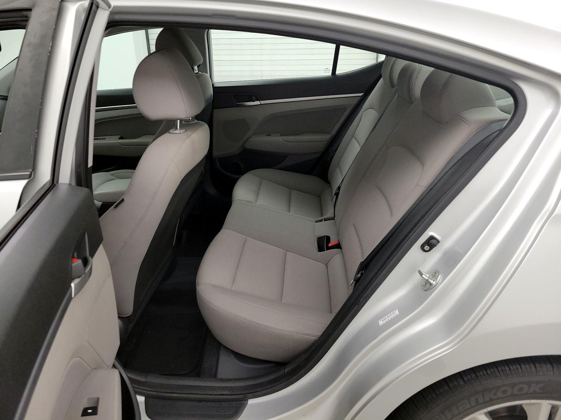 Thumbnail: 2019 Hyundai Elantra - 19