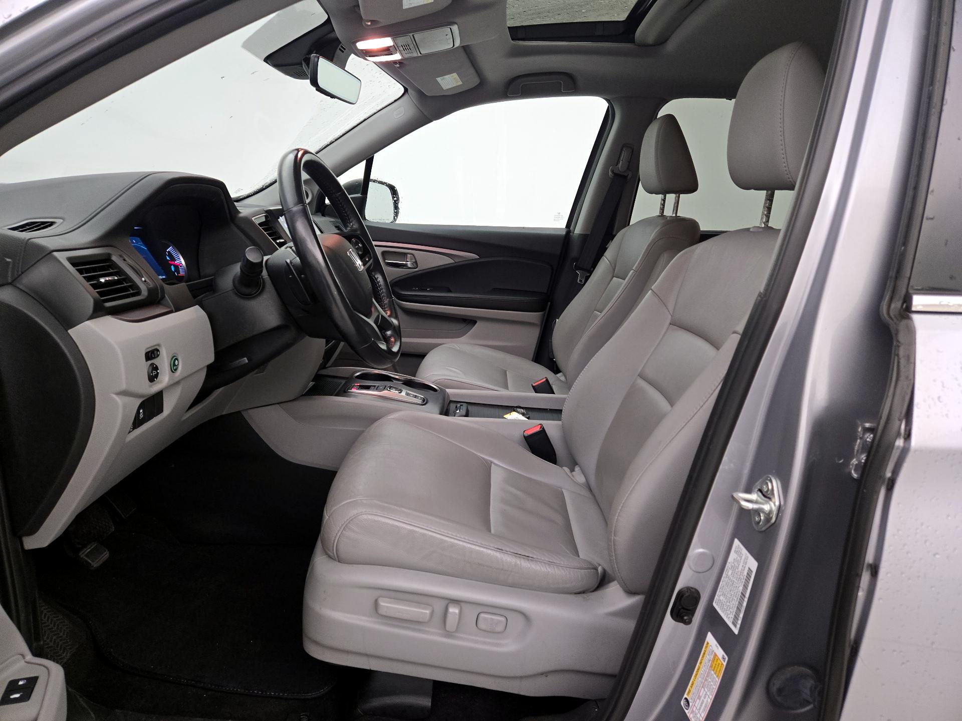 Thumbnail: 2021 Honda Pilot - 11