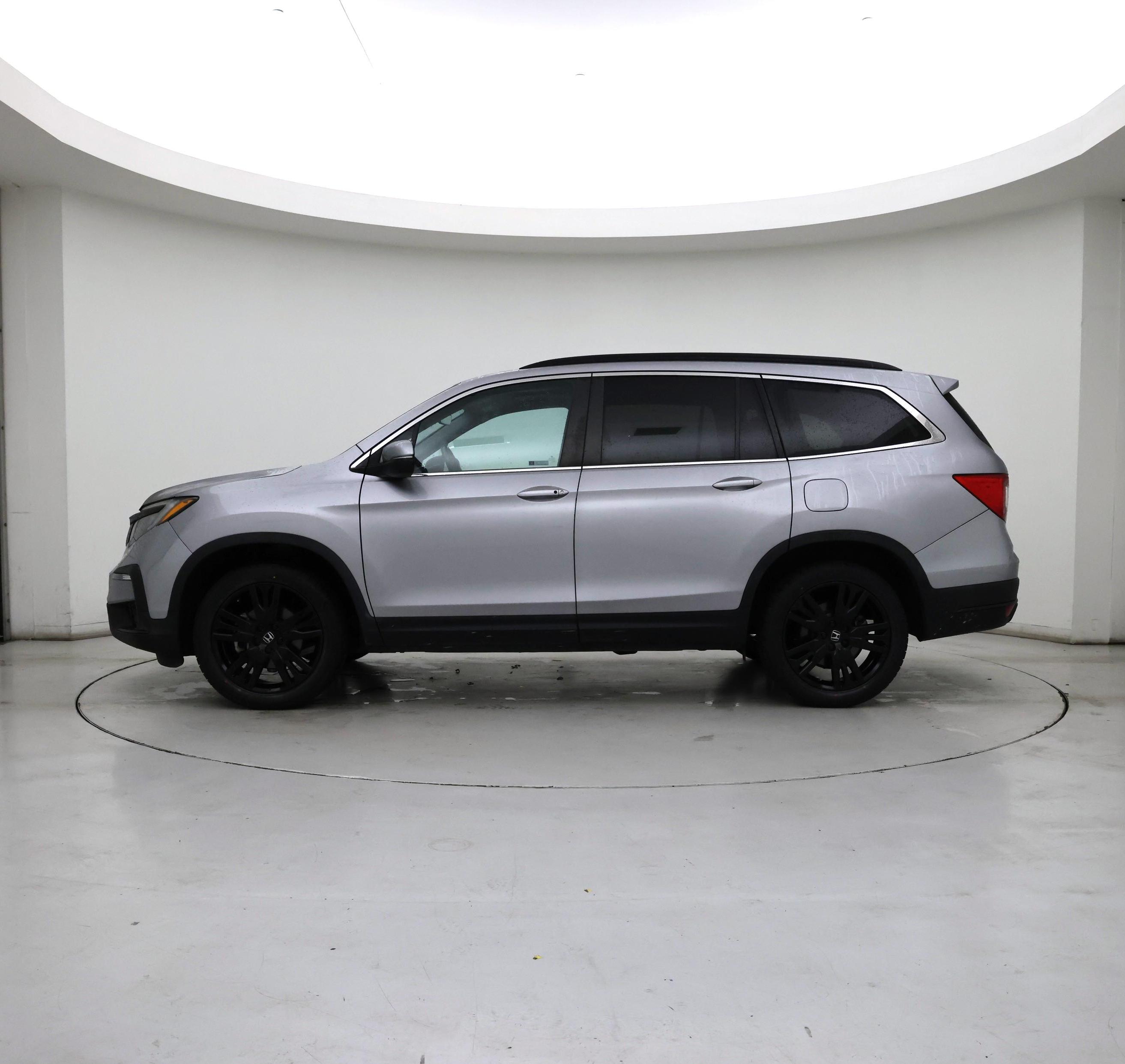 Thumbnail: 2021 Honda Pilot - 3