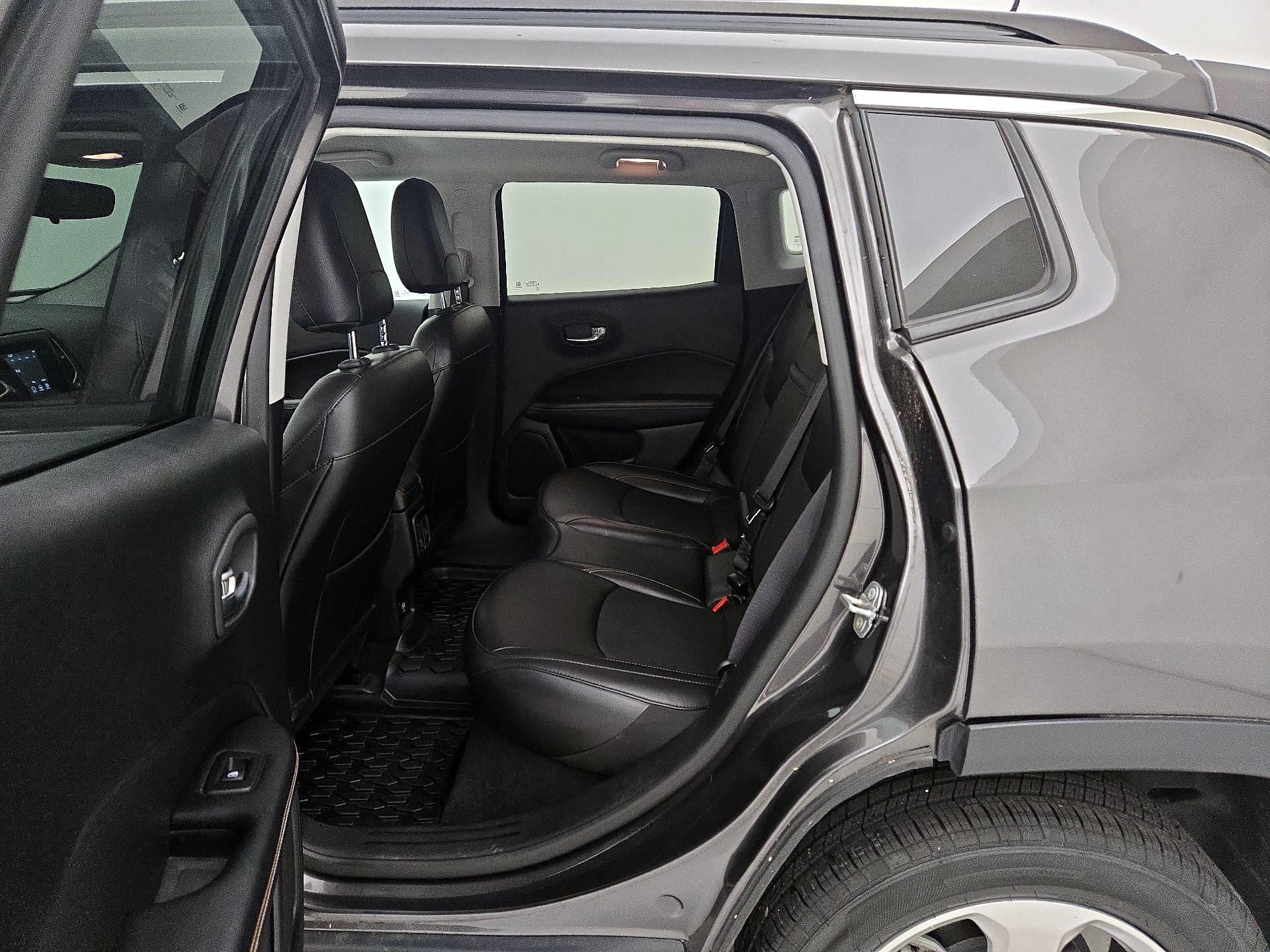 Thumbnail: 2020 Jeep Compass - 19