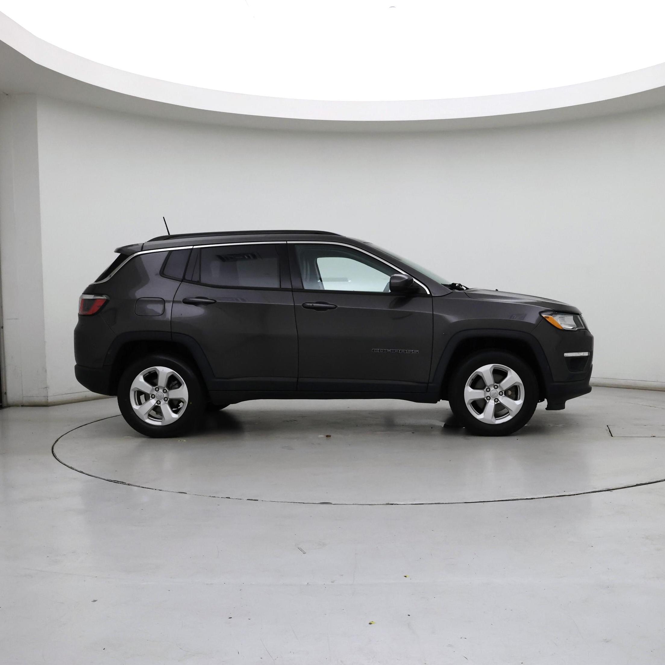 Thumbnail: 2020 Jeep Compass - 7