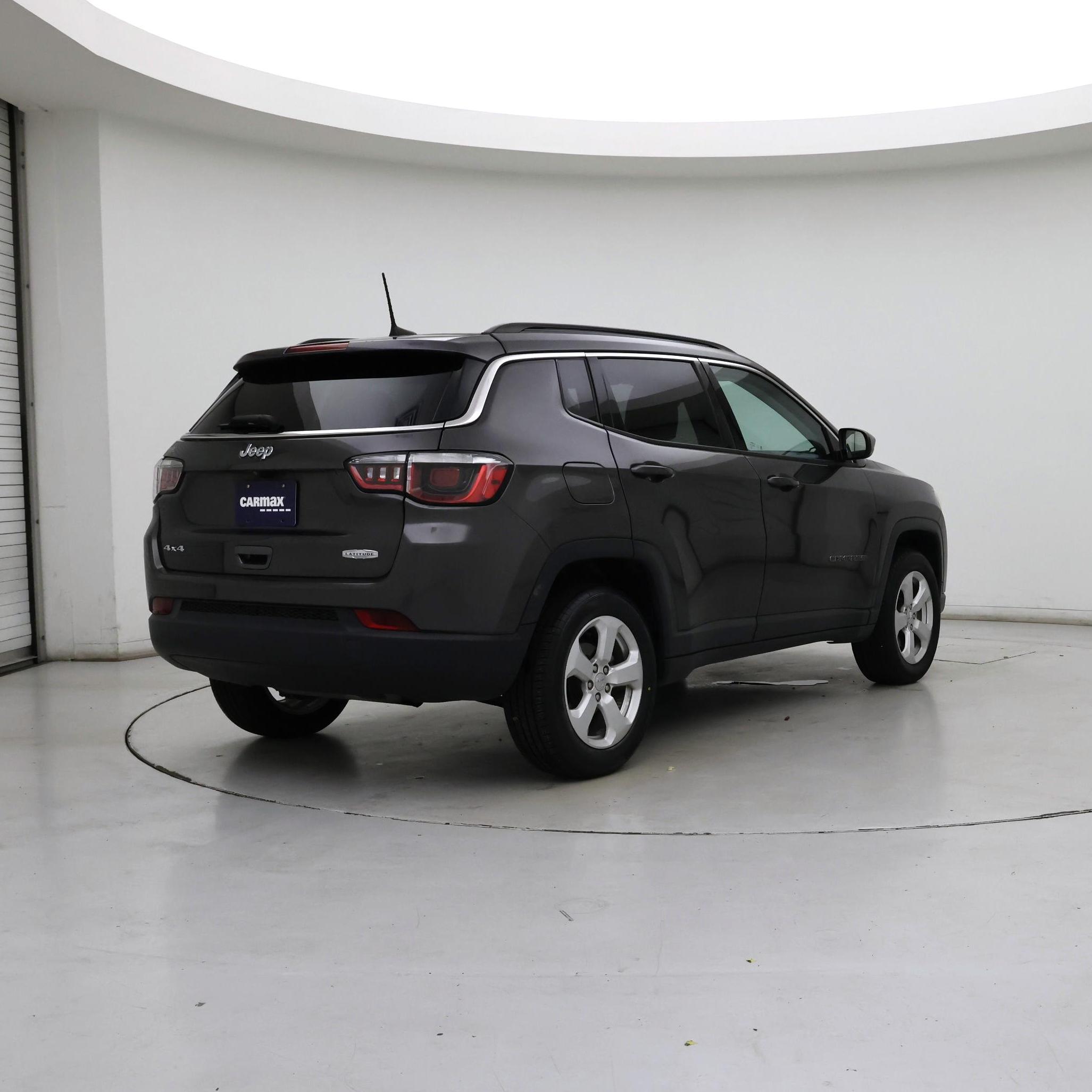 Thumbnail: 2020 Jeep Compass - 8