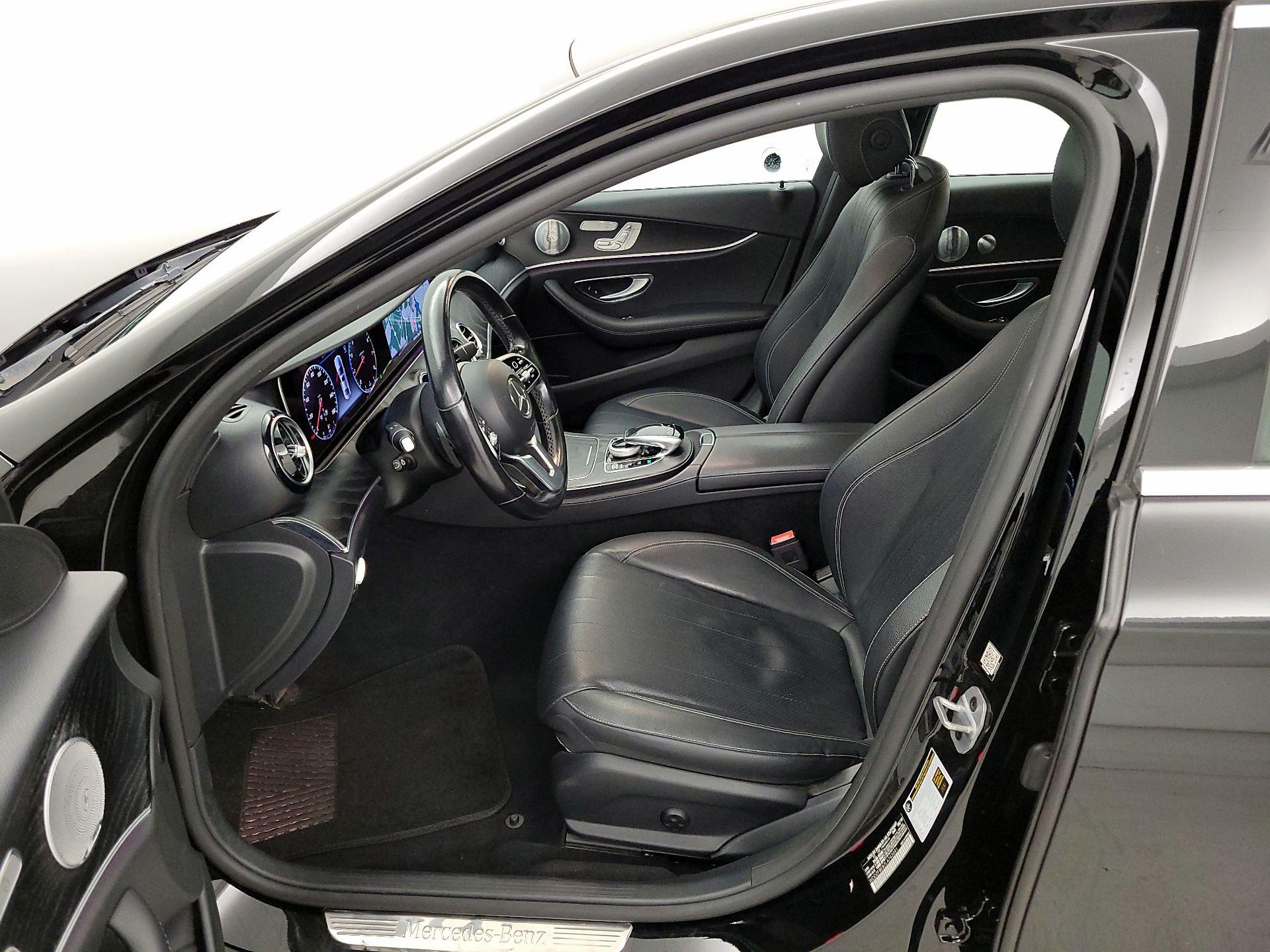 Thumbnail: 2020 Mercedes-Benz E-Class - 11