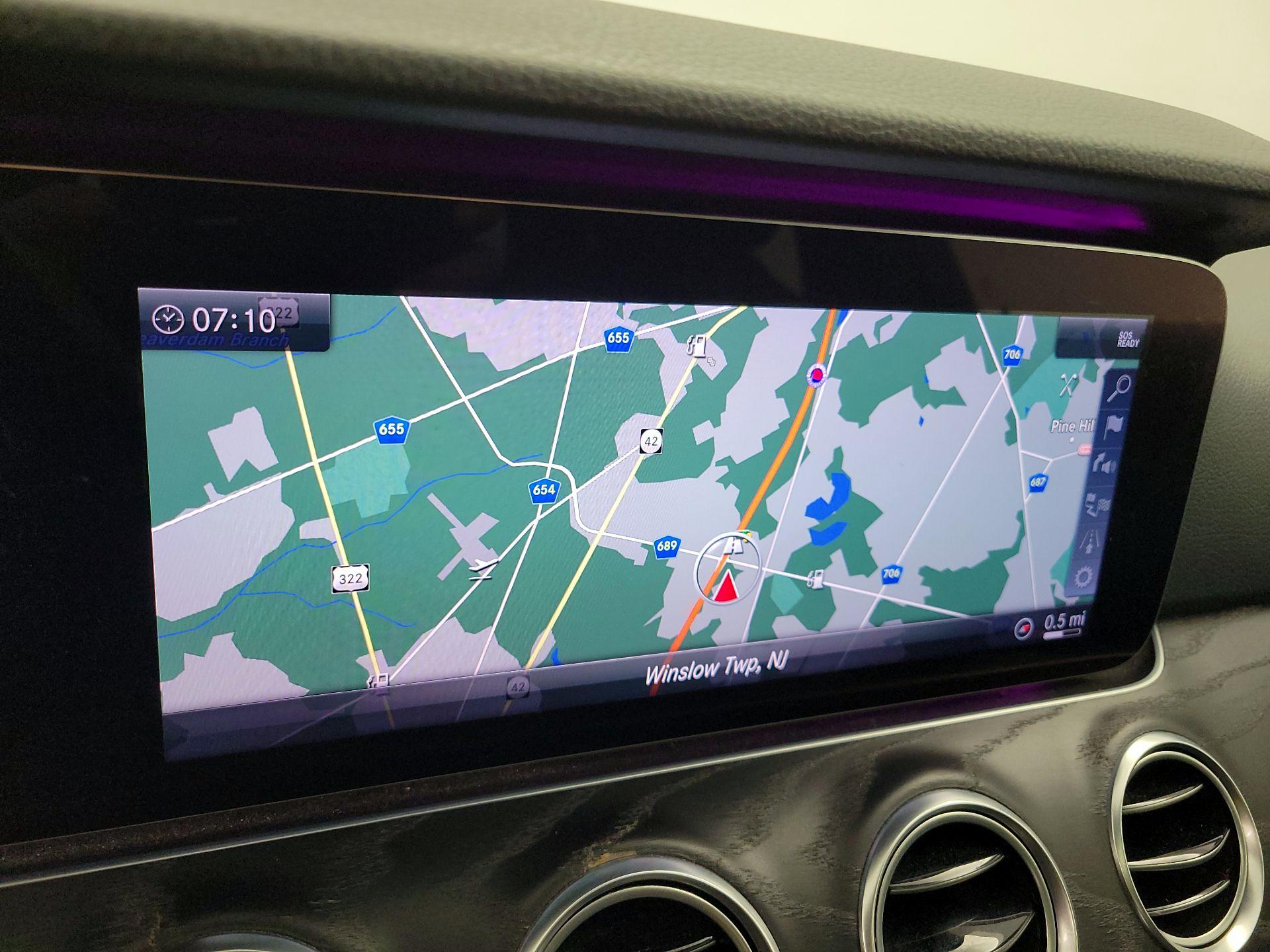 Thumbnail: 2020 Mercedes-Benz E-Class - 14