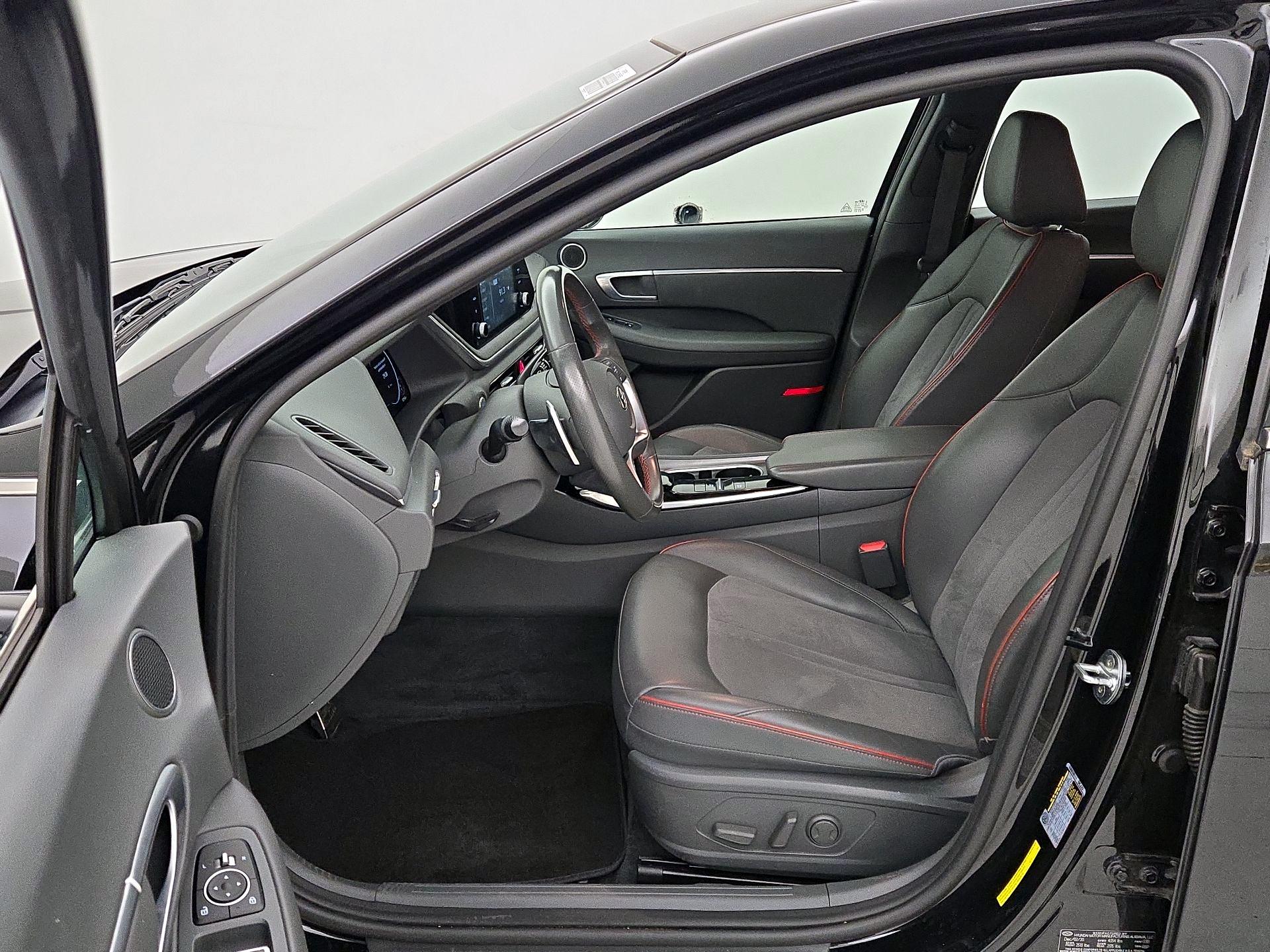 Thumbnail: 2021 Hyundai Sonata - 11