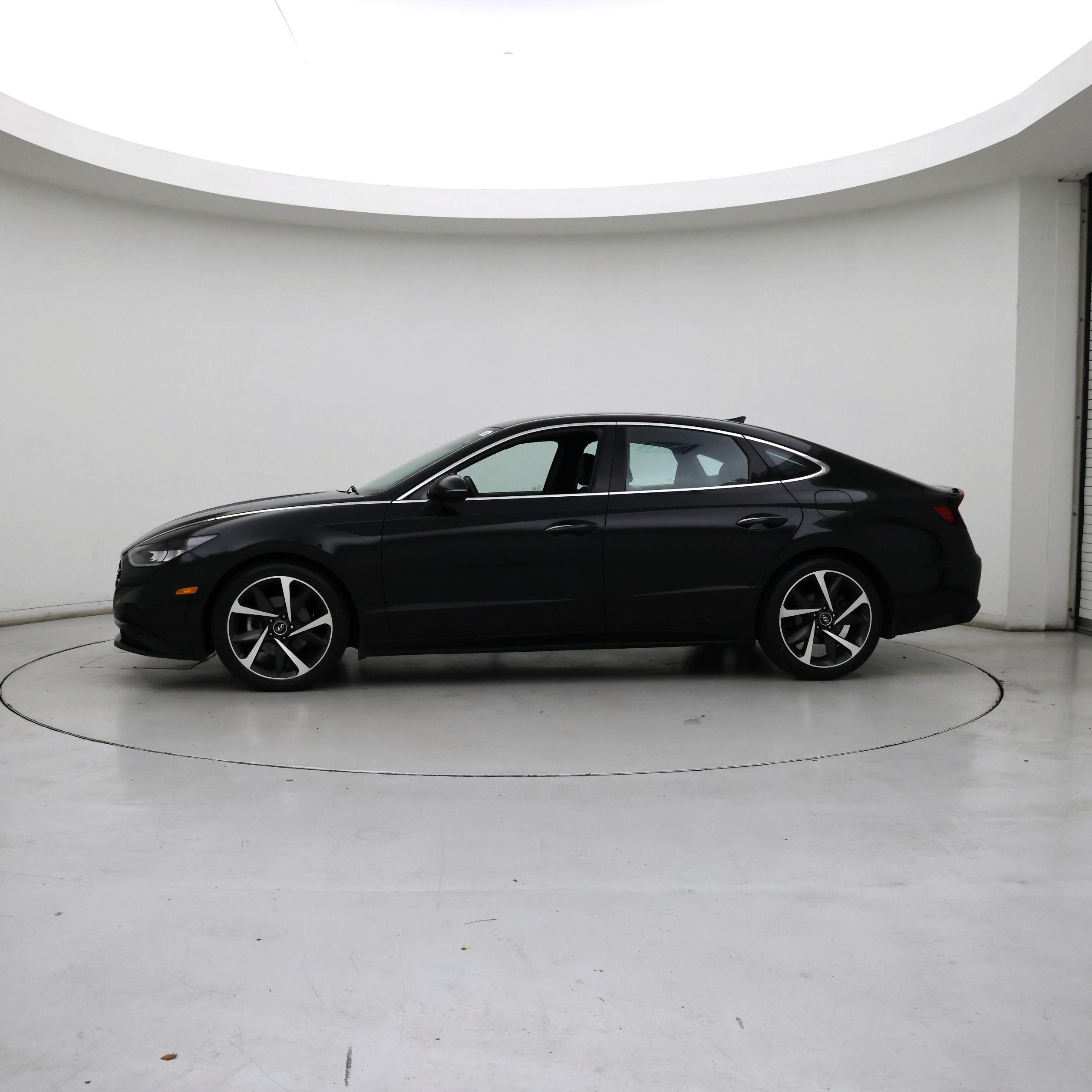 Thumbnail: 2021 Hyundai Sonata - 3