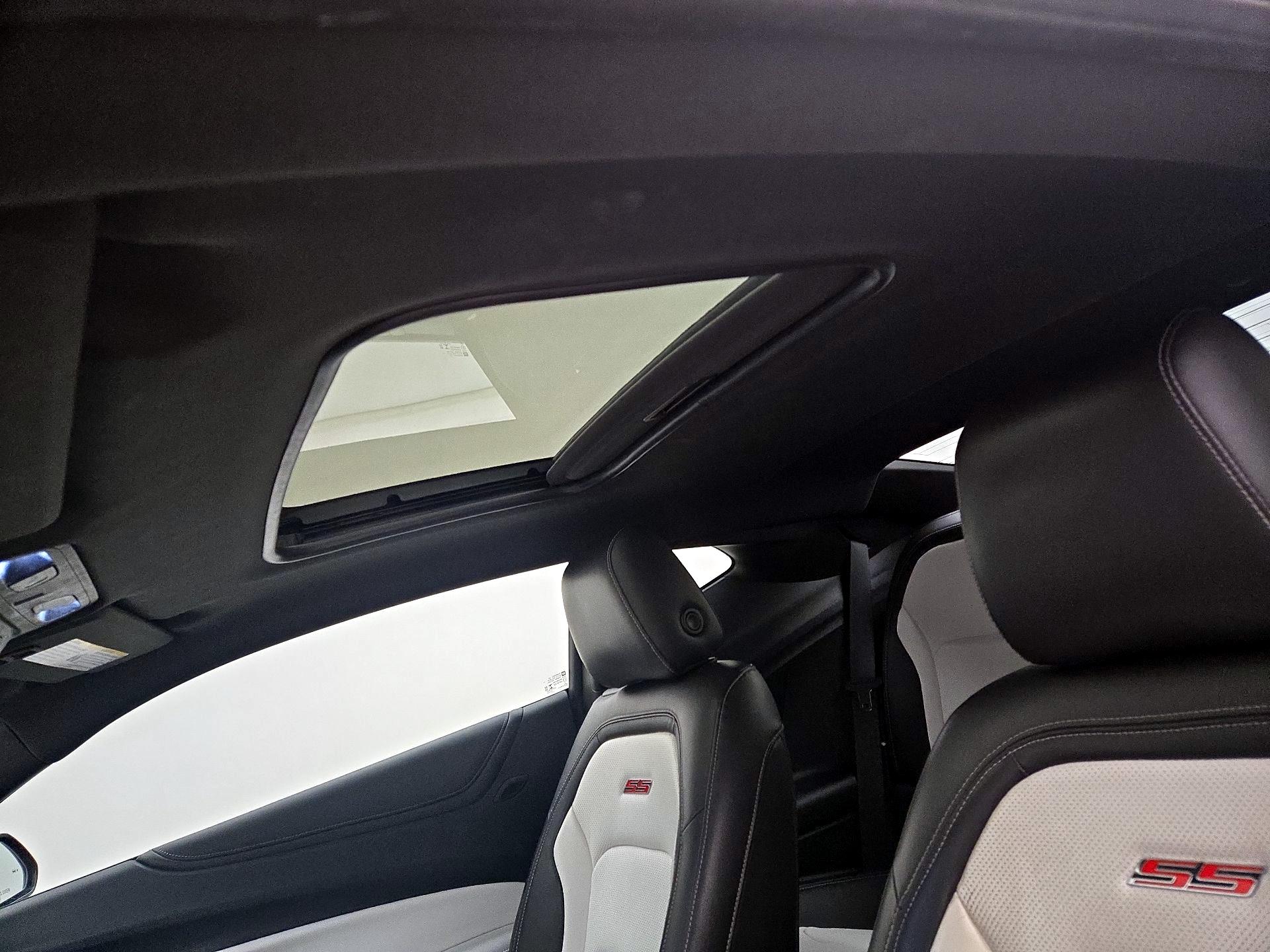 Thumbnail: 2022 Chevrolet Camaro - 19