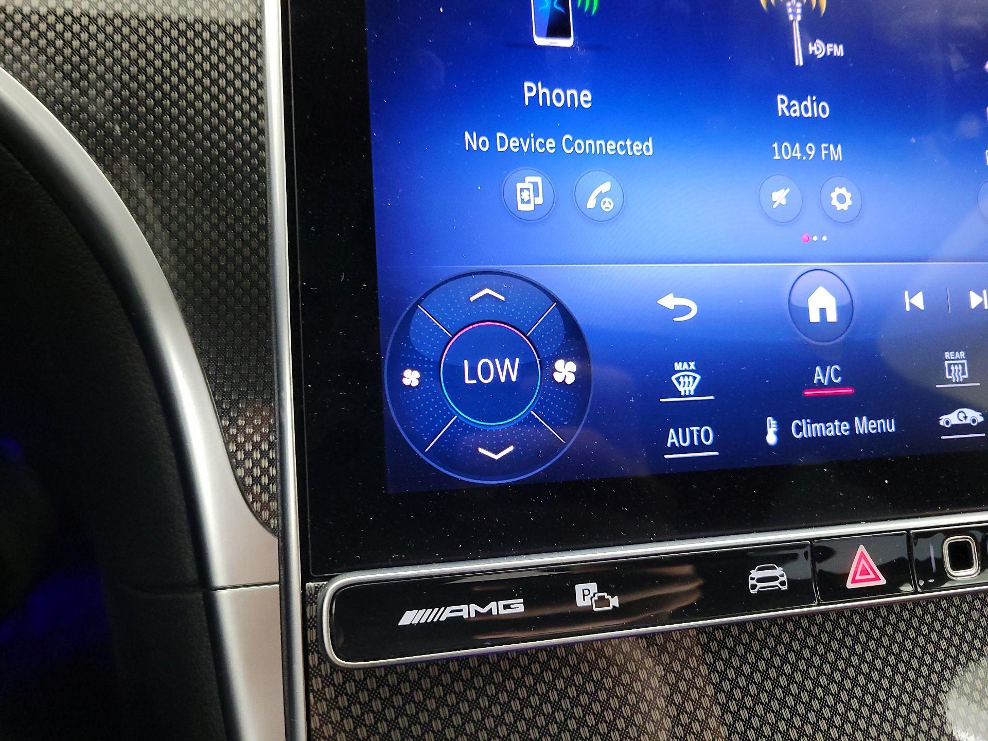 Thumbnail: 2023 Mercedes-Benz C-Class - 16