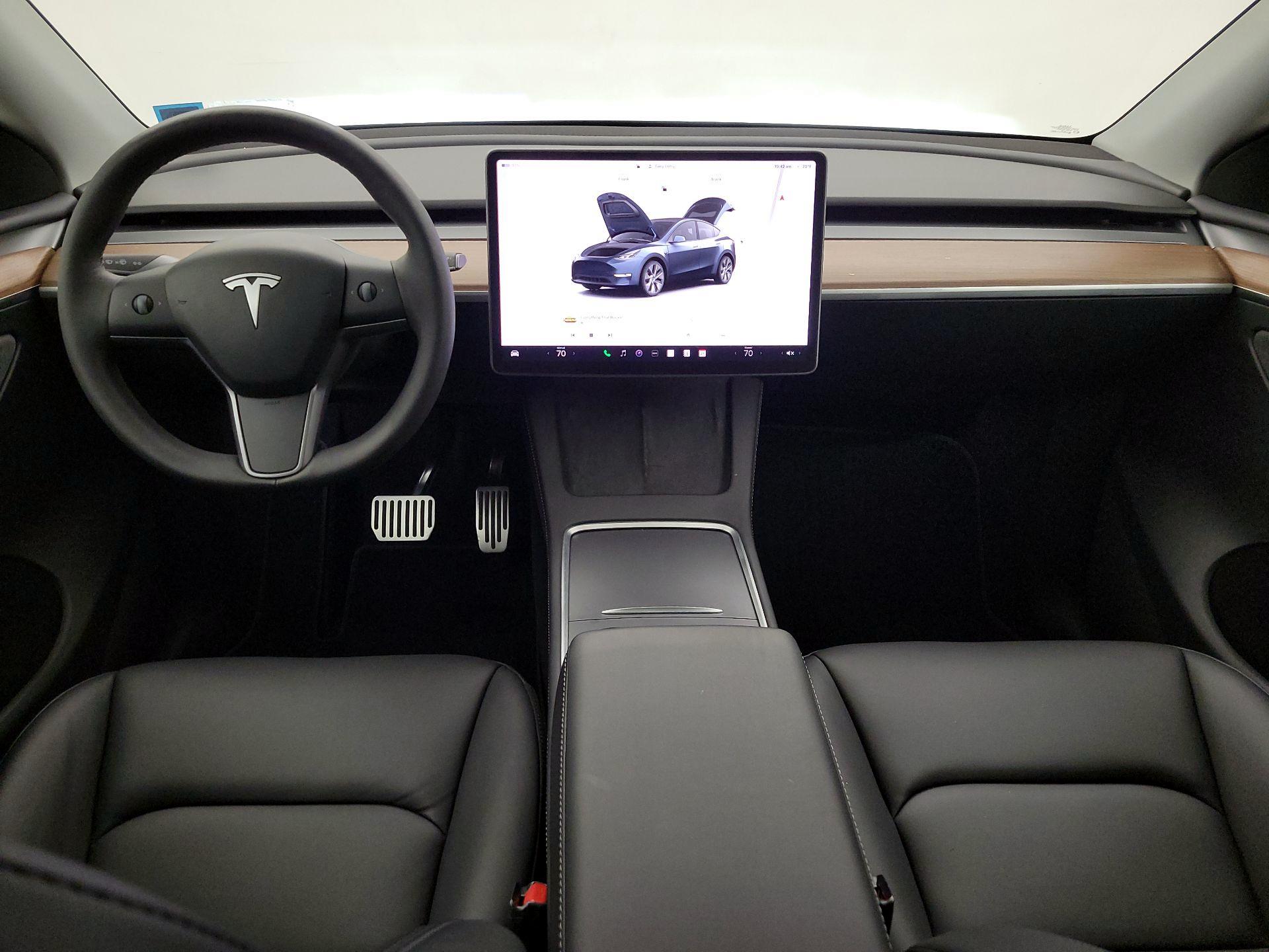 Thumbnail: 2024 Tesla Model Y - 9