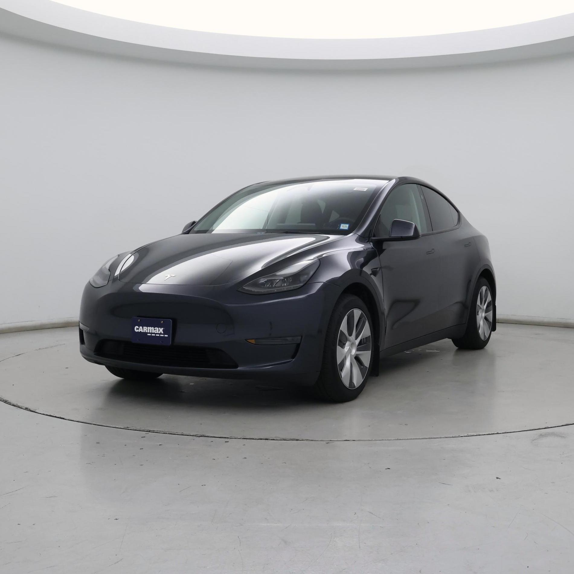 Thumbnail: 2024 Tesla Model Y - 4