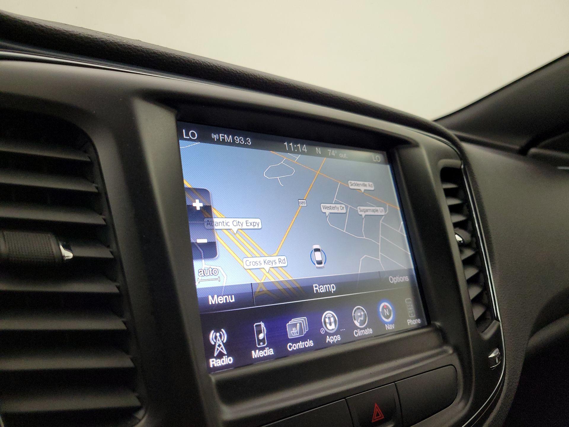 Thumbnail: 2015 Chrysler 200 - 14