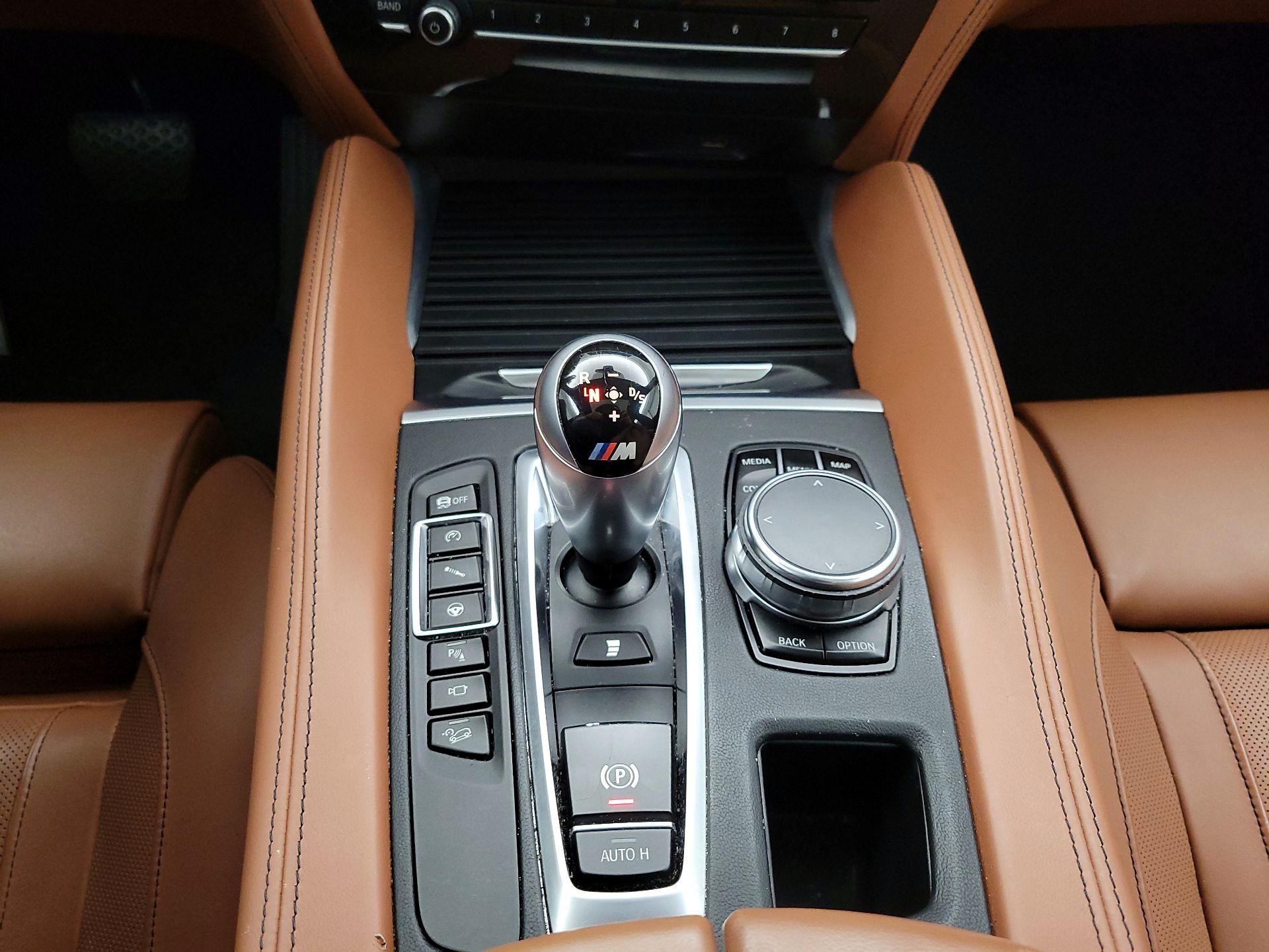 Thumbnail: 2019 BMW X6 - 18