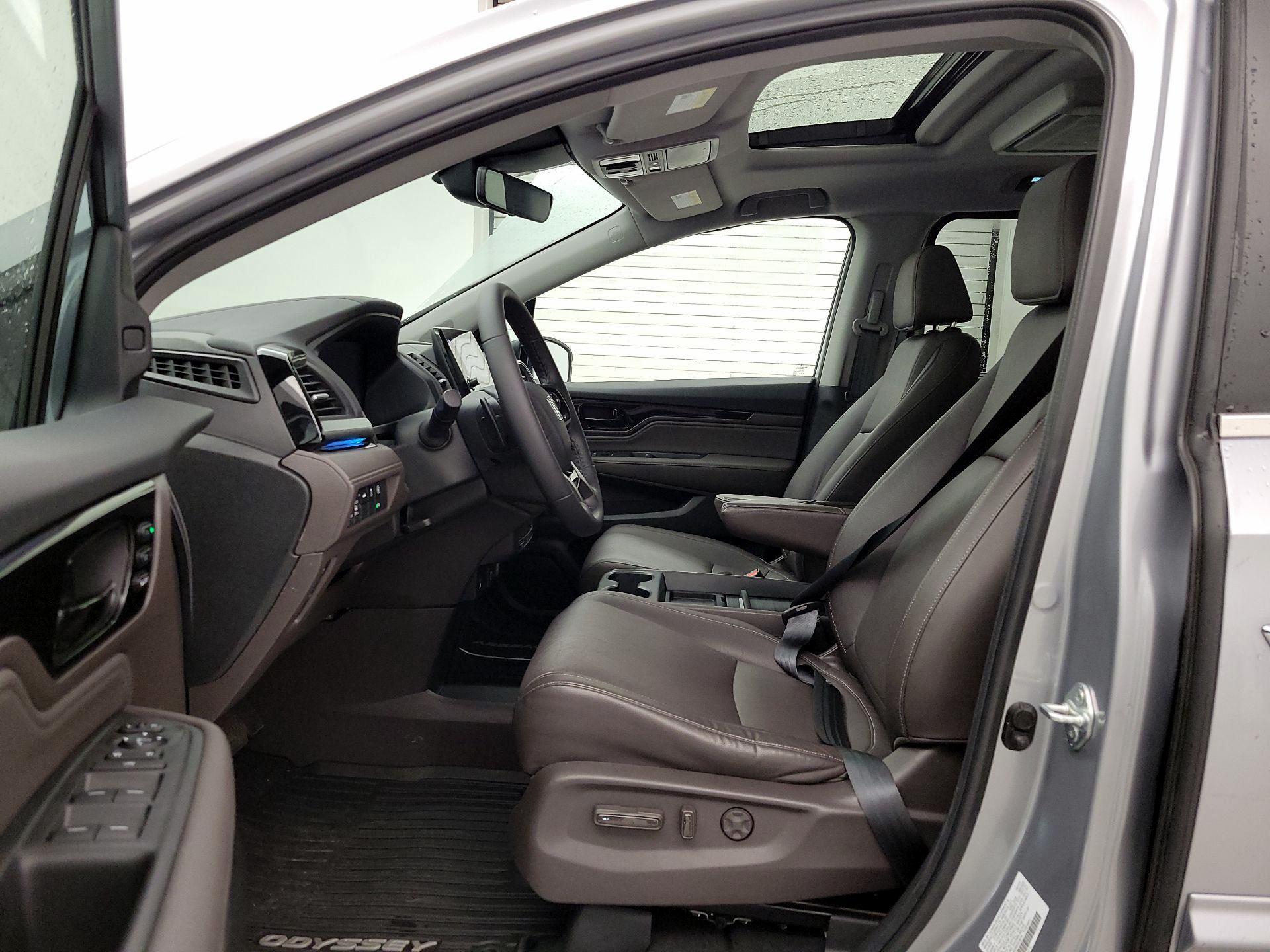 Thumbnail: 2024 Honda Odyssey - 11