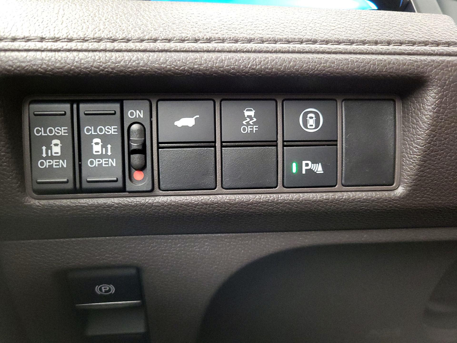 Thumbnail: 2024 Honda Odyssey - 13