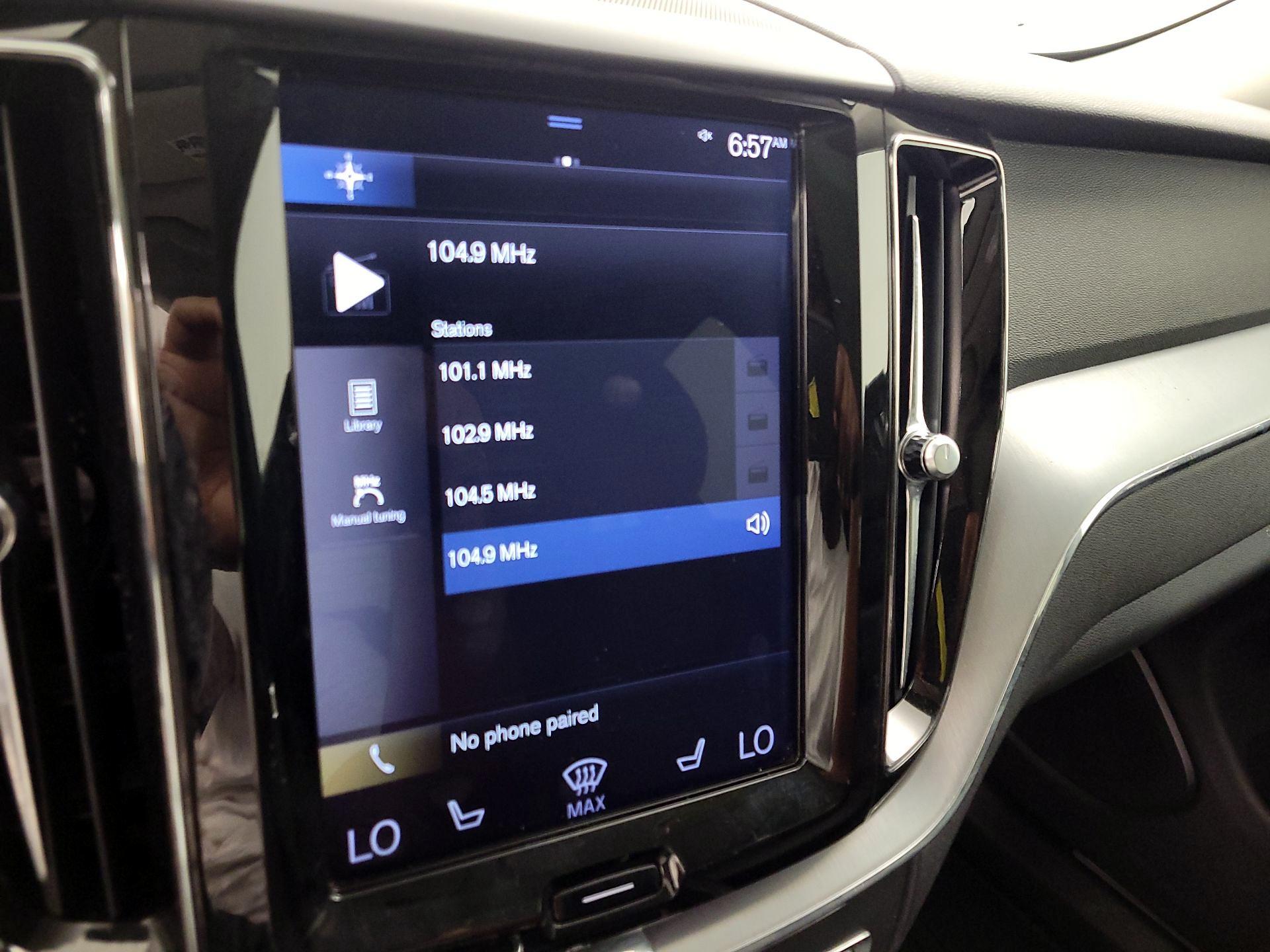 Thumbnail: 2018 Volvo XC60 - 15