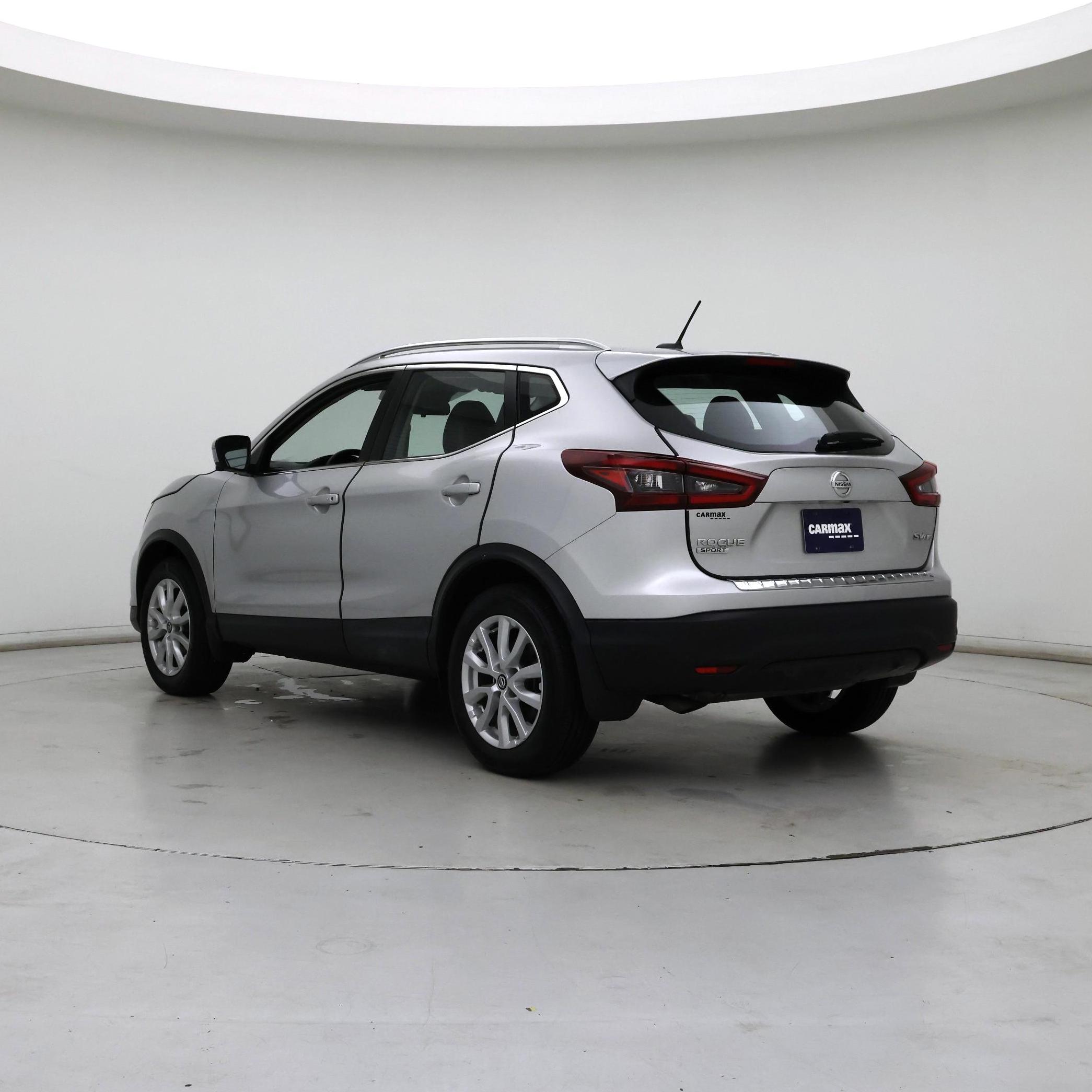 Thumbnail: 2020 Nissan Rogue Sport - 2