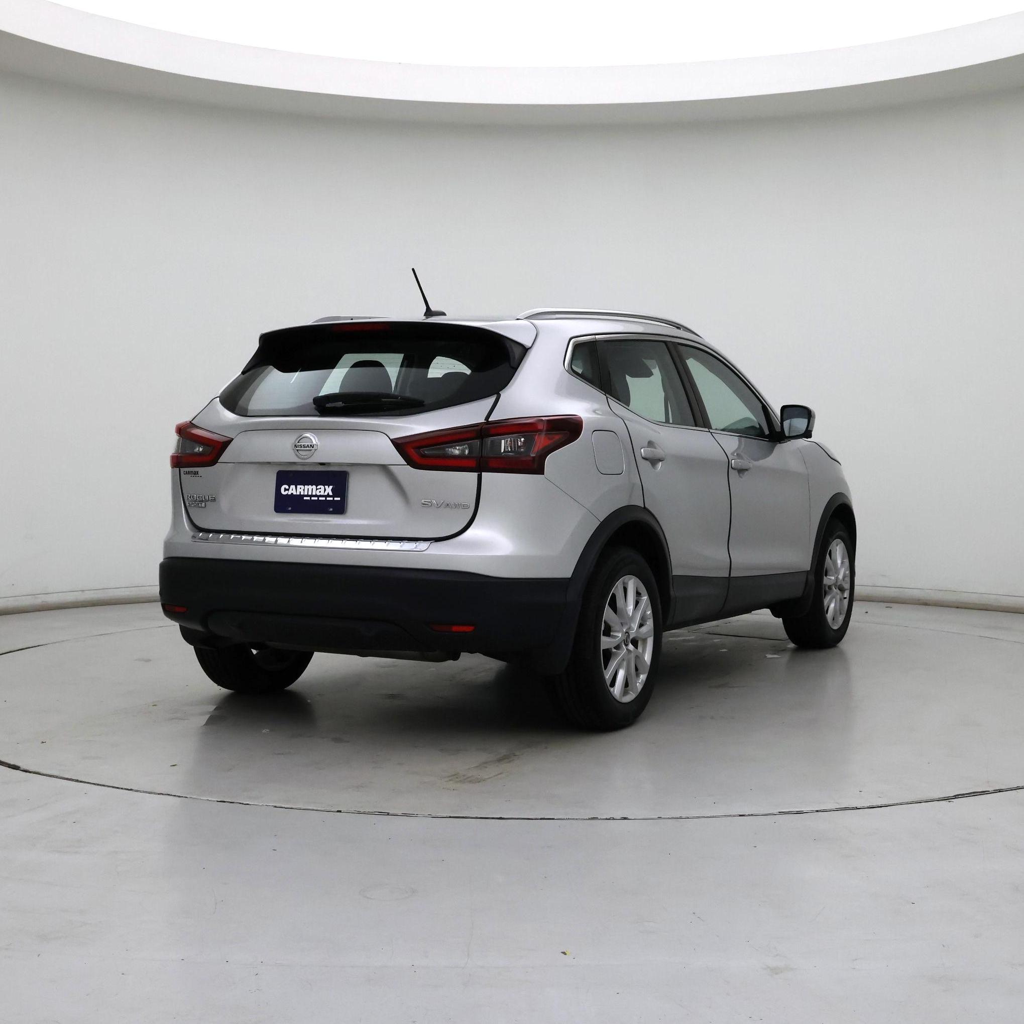 Thumbnail: 2020 Nissan Rogue Sport - 8