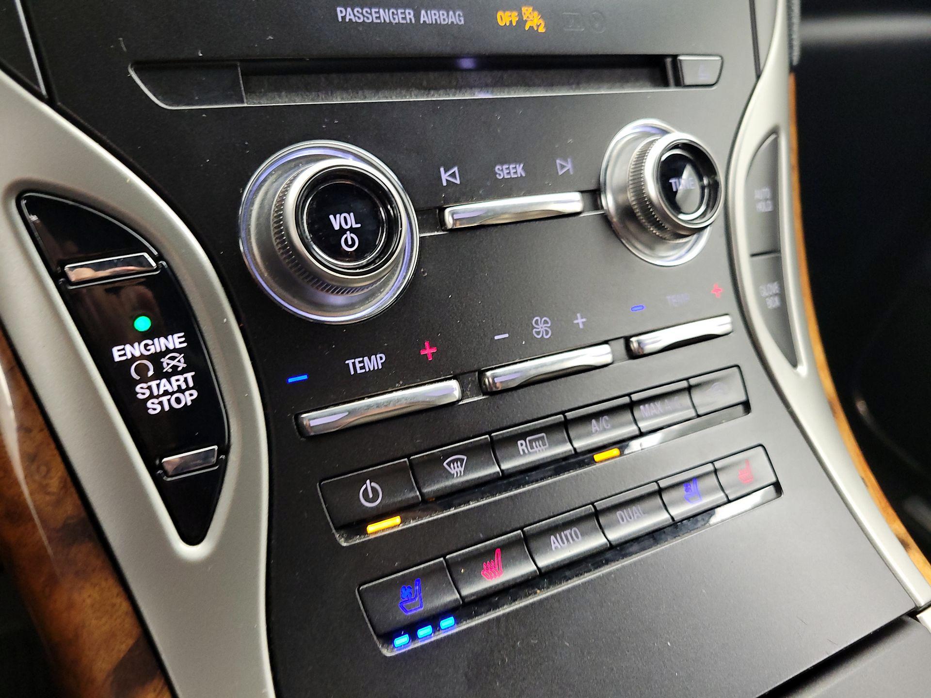 Thumbnail: 2019 Lincoln Nautilus - 17
