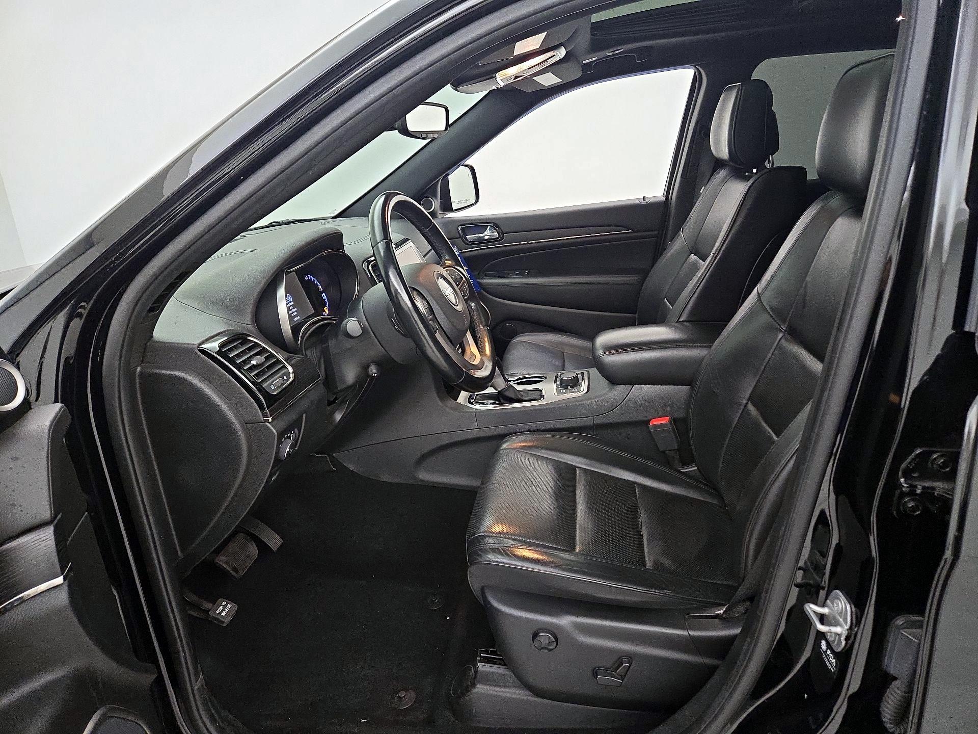 Thumbnail: 2021 Jeep Grand Cherokee - 11