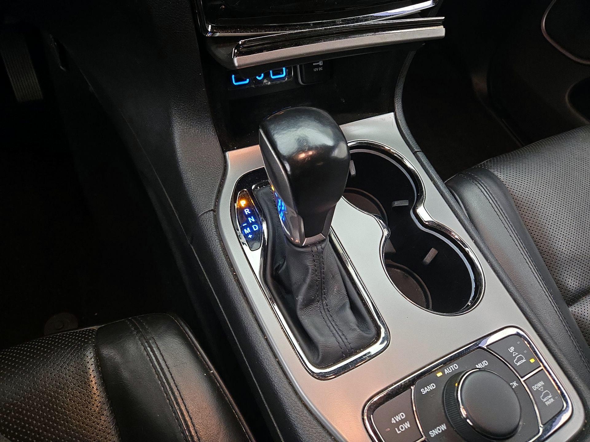 Thumbnail: 2021 Jeep Grand Cherokee - 18