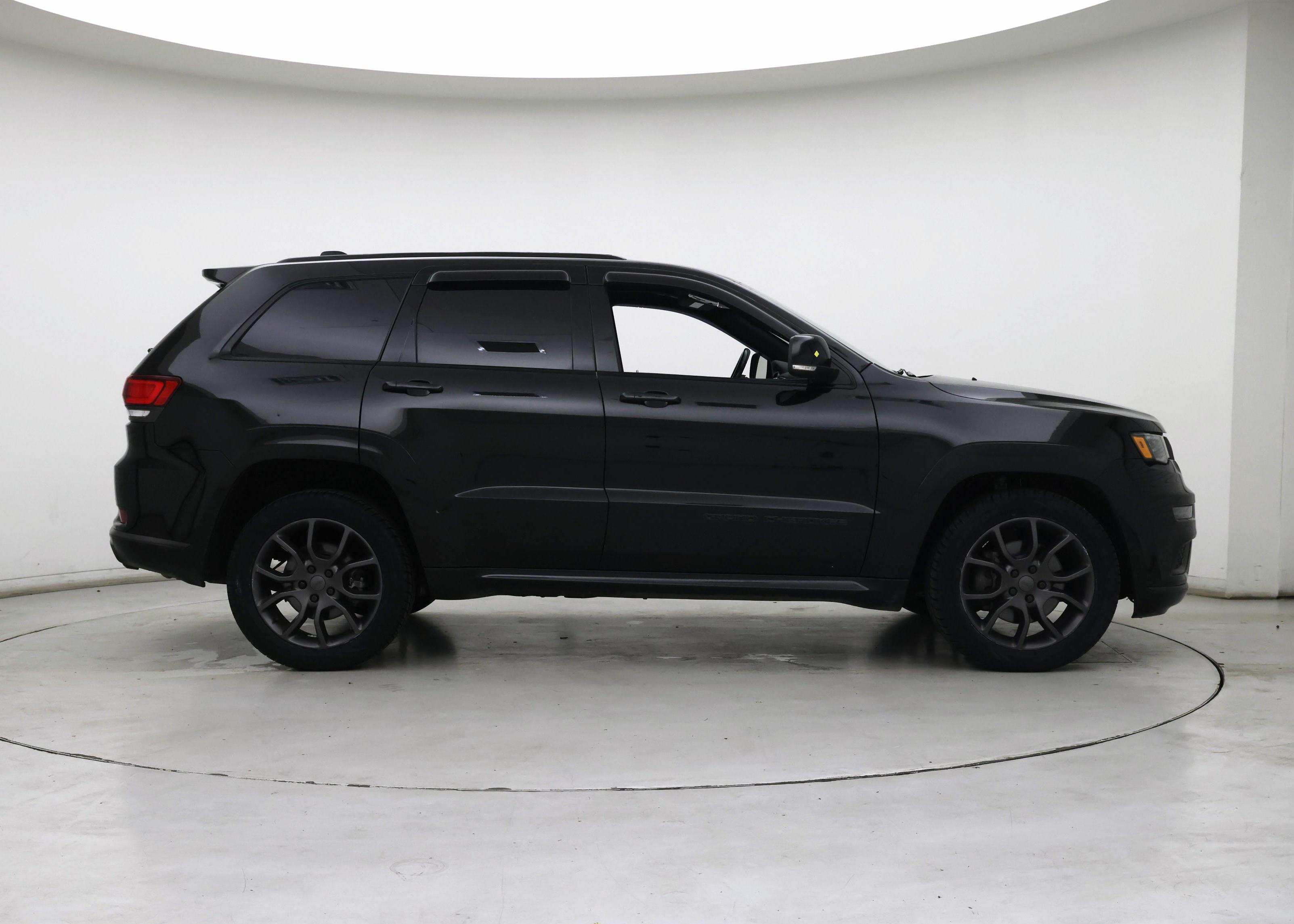Thumbnail: 2021 Jeep Grand Cherokee - 7