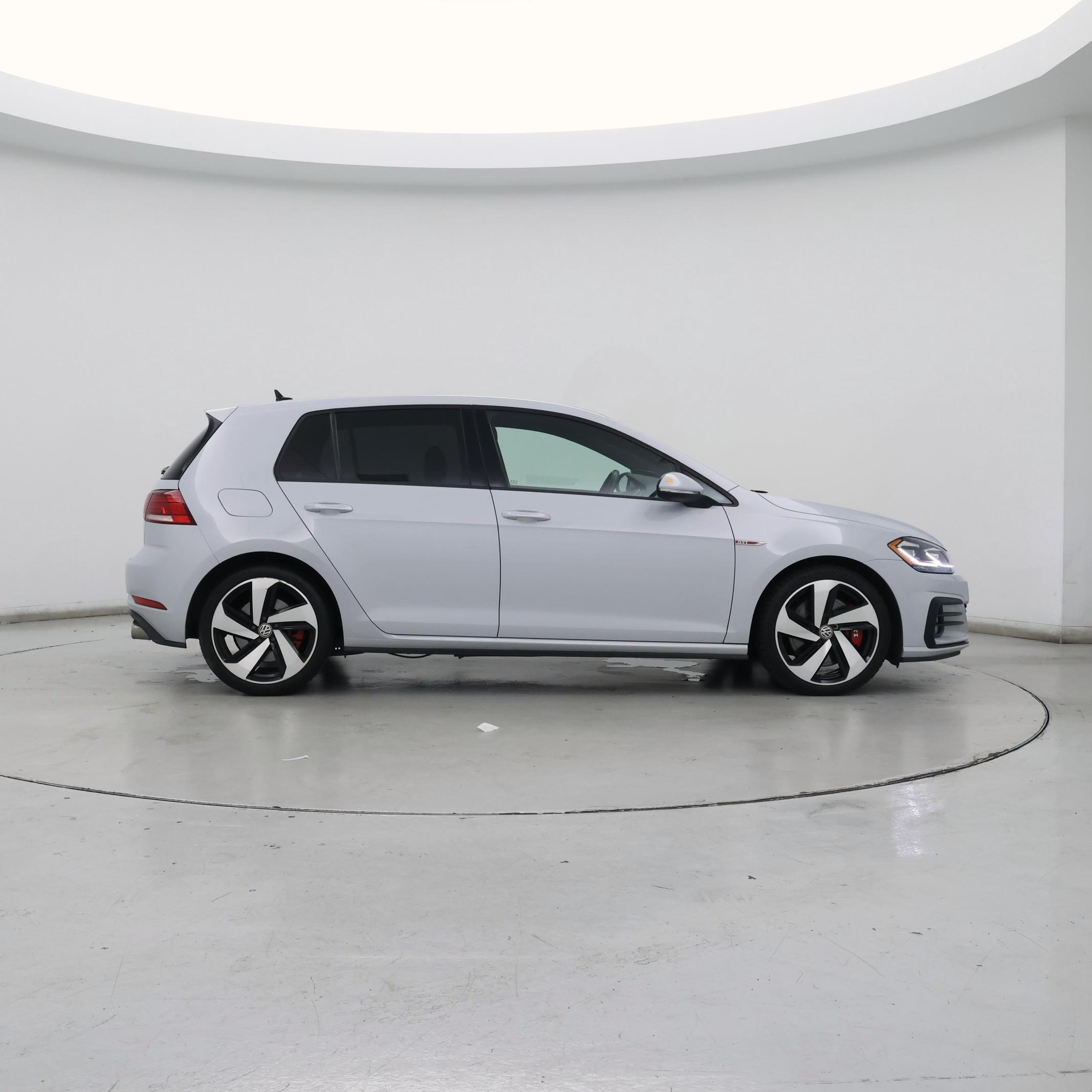 Thumbnail: 2019 Volkswagen Golf - 7