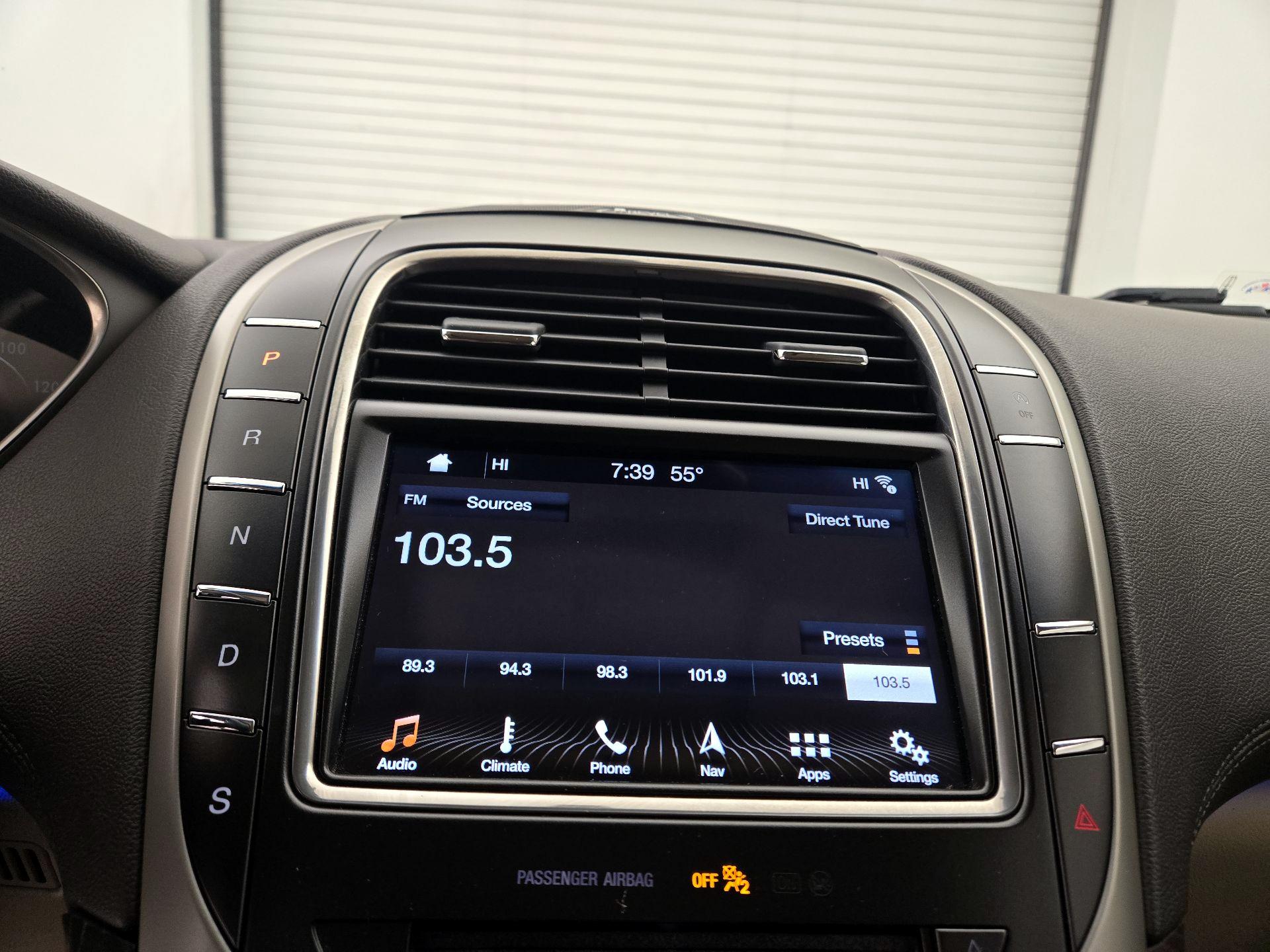 Thumbnail: 2019 Lincoln Nautilus - 15