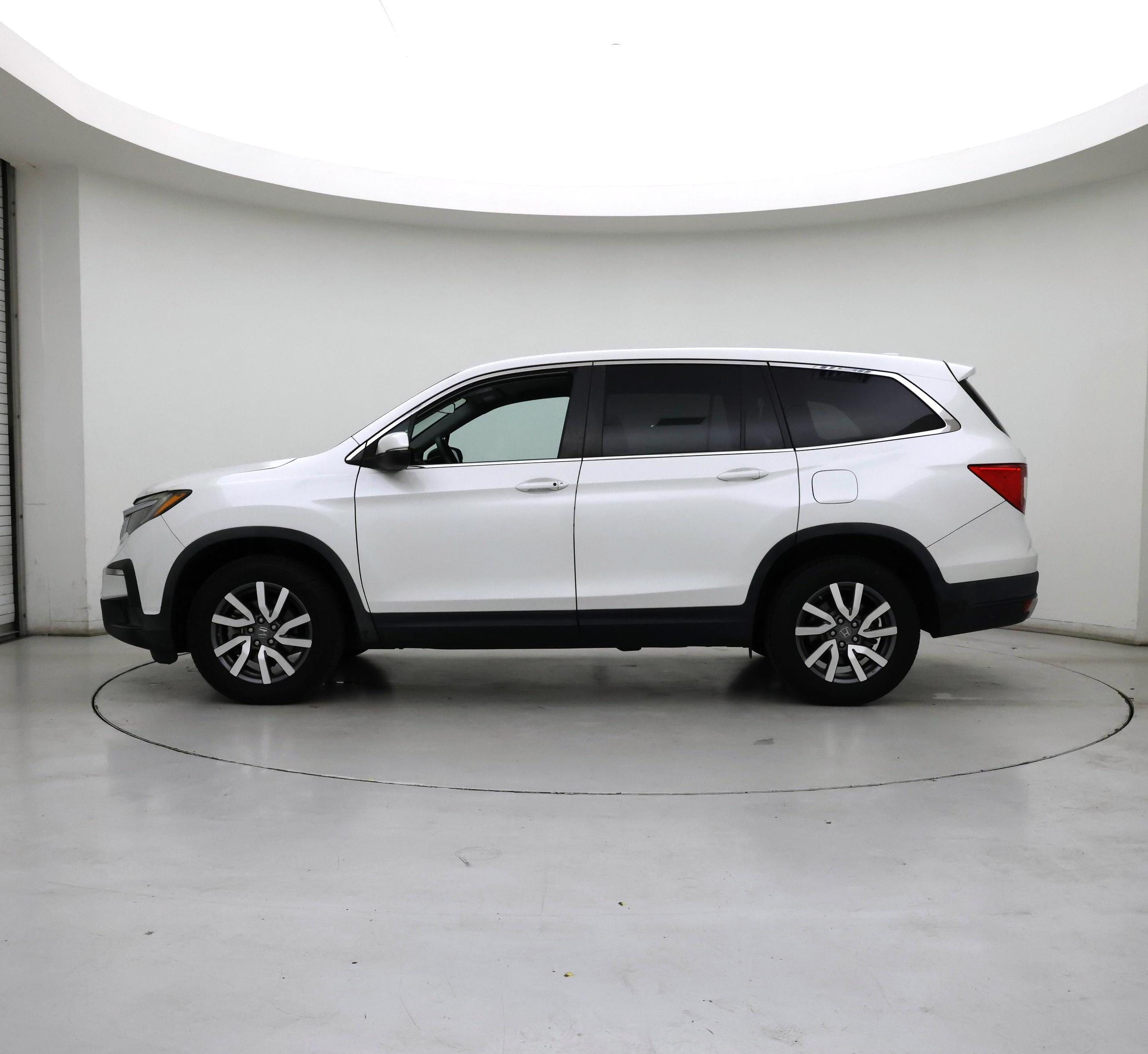 Thumbnail: 2020 Honda Pilot - 3