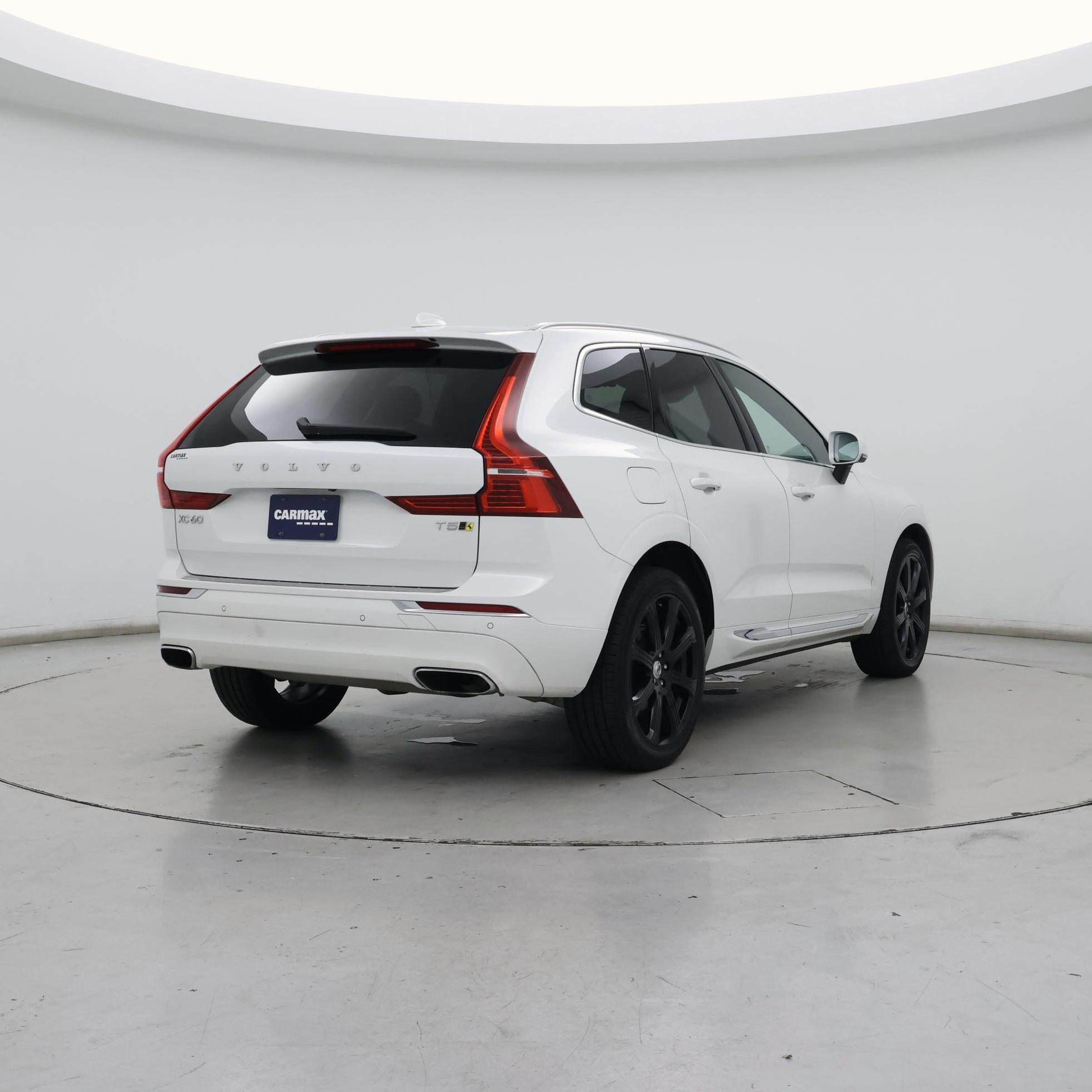 Thumbnail: 2021 Volvo XC60 - 8