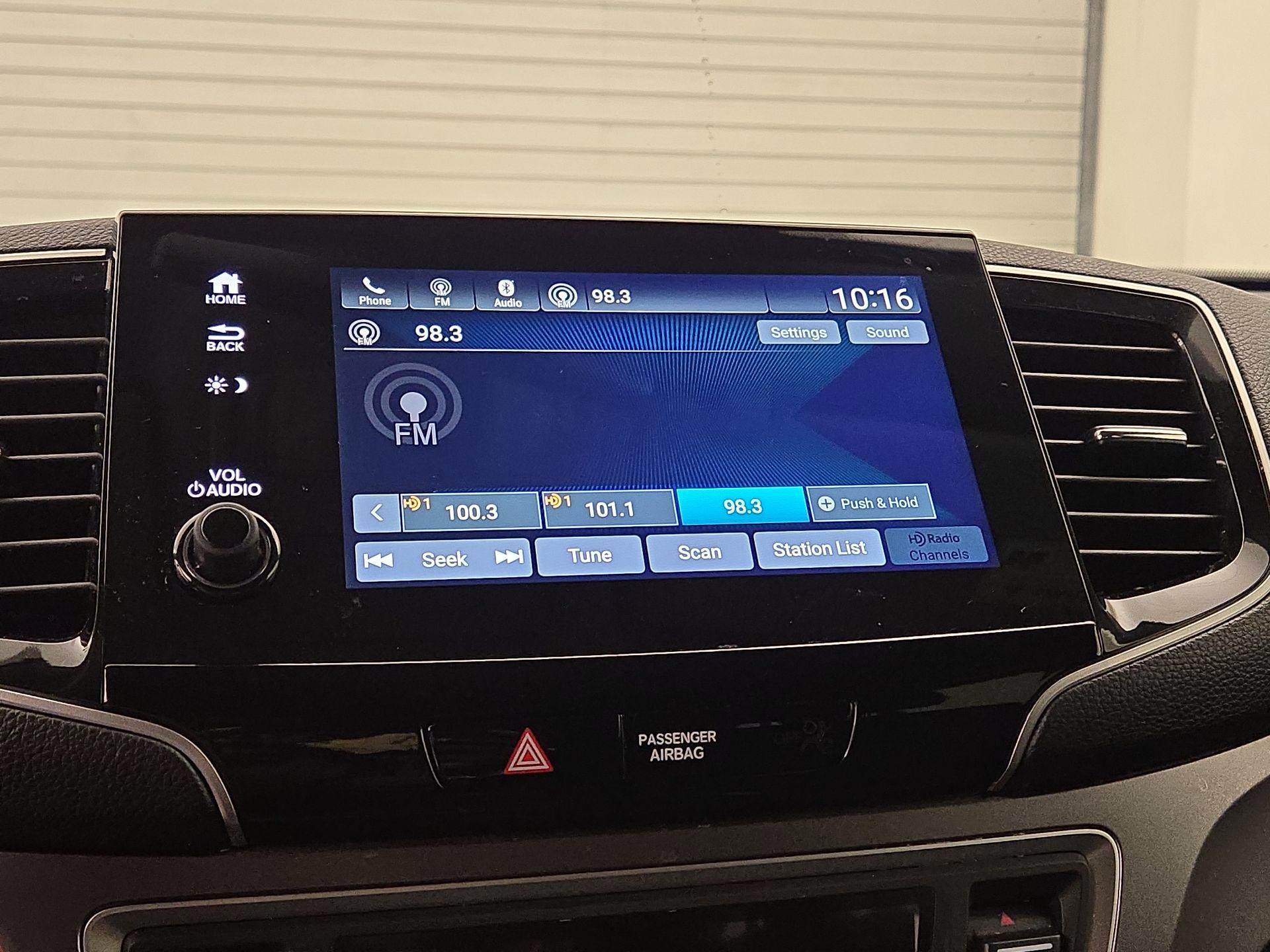 Thumbnail: 2019 Honda Pilot - 15