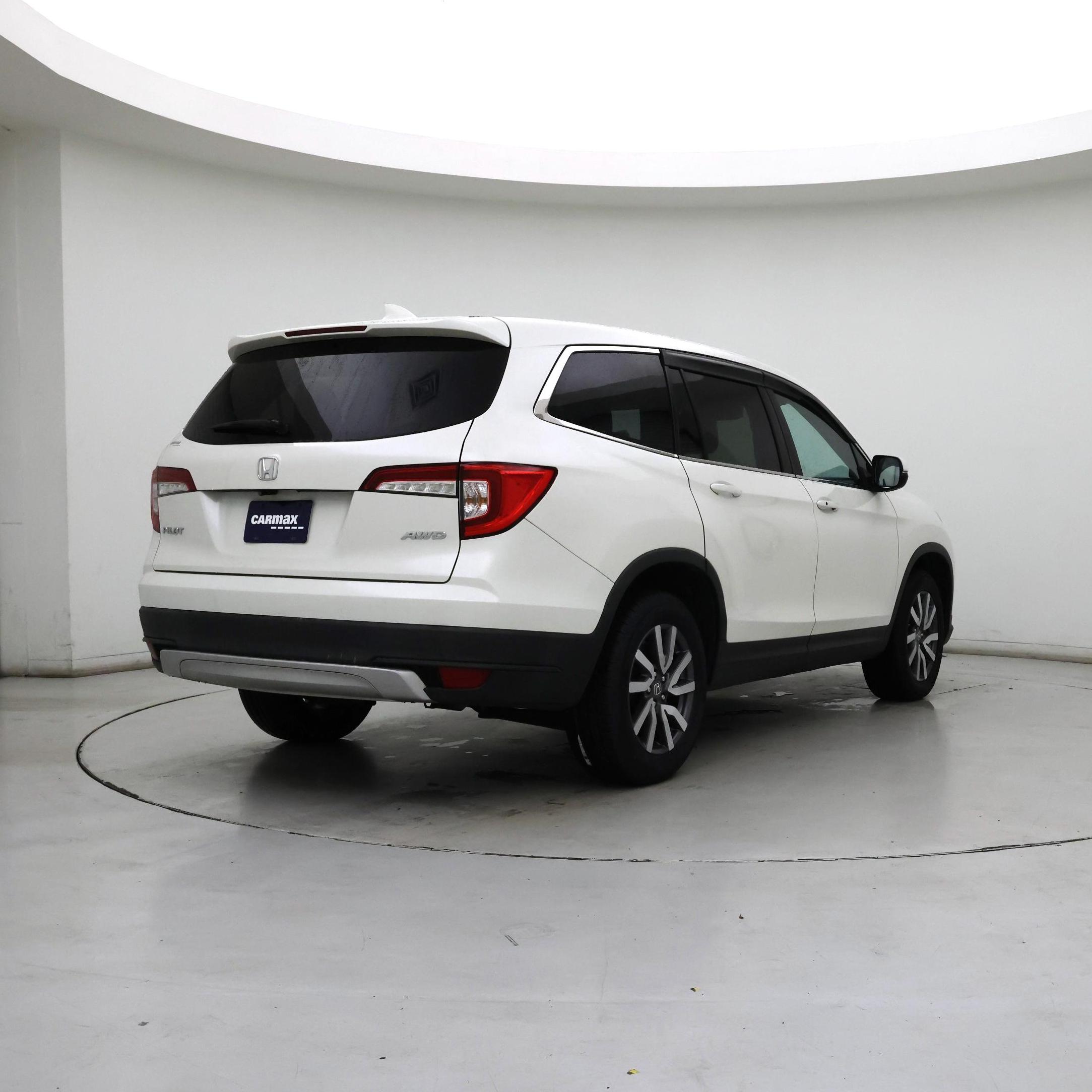 Thumbnail: 2019 Honda Pilot - 8