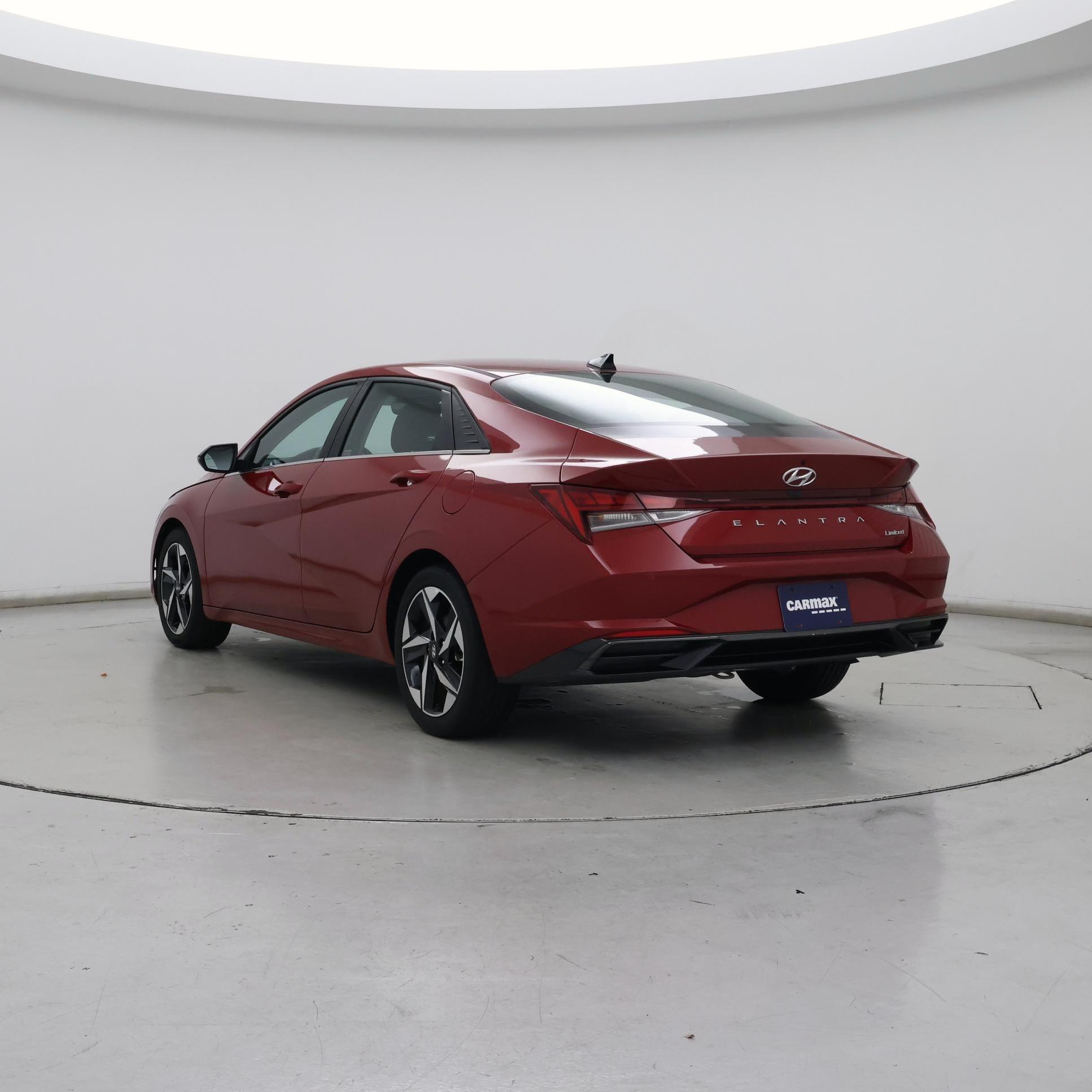 Thumbnail: 2022 Hyundai Elantra - 2