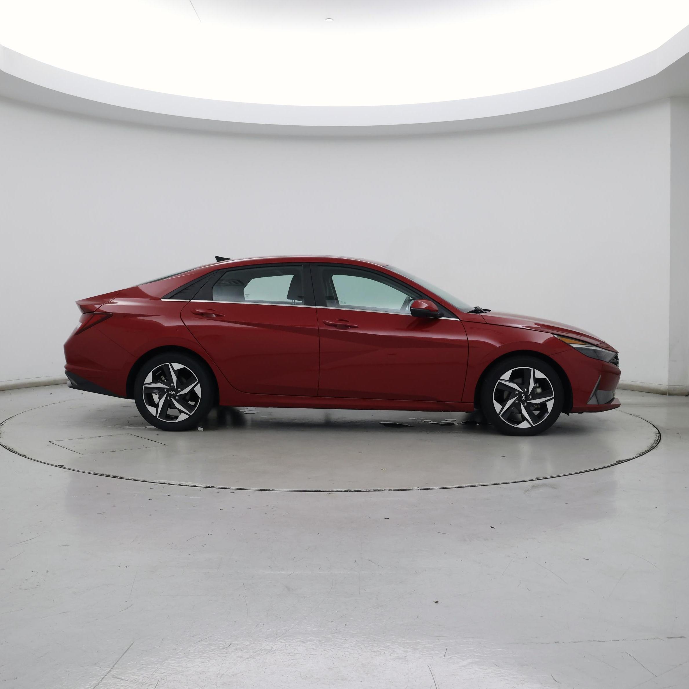 Thumbnail: 2022 Hyundai Elantra - 7